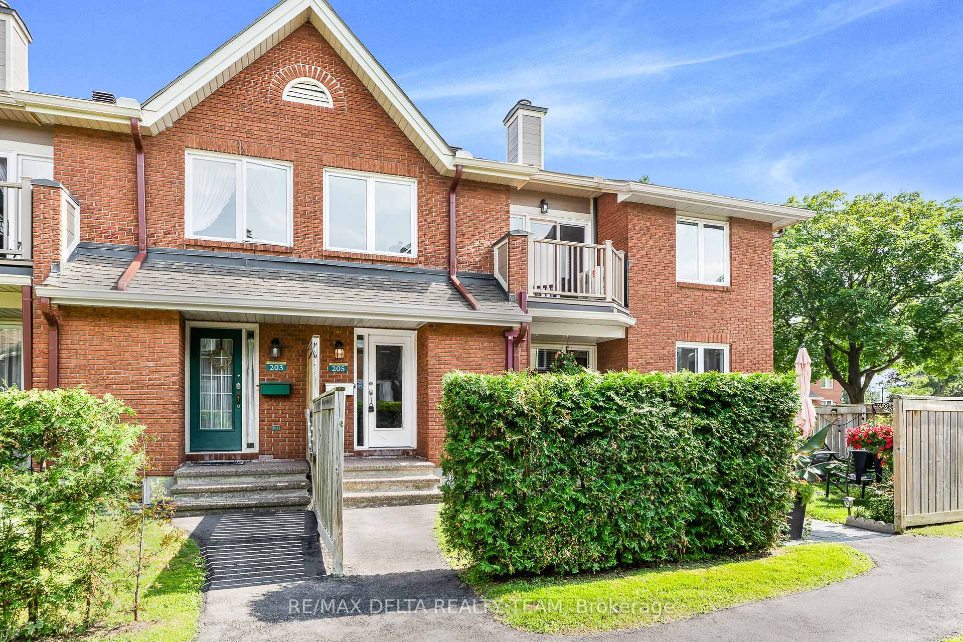 Photo 1 of Unit 205, 520 Canteval Terrace, Ottawa, Fallingbrook/Pineridge — HOMEH