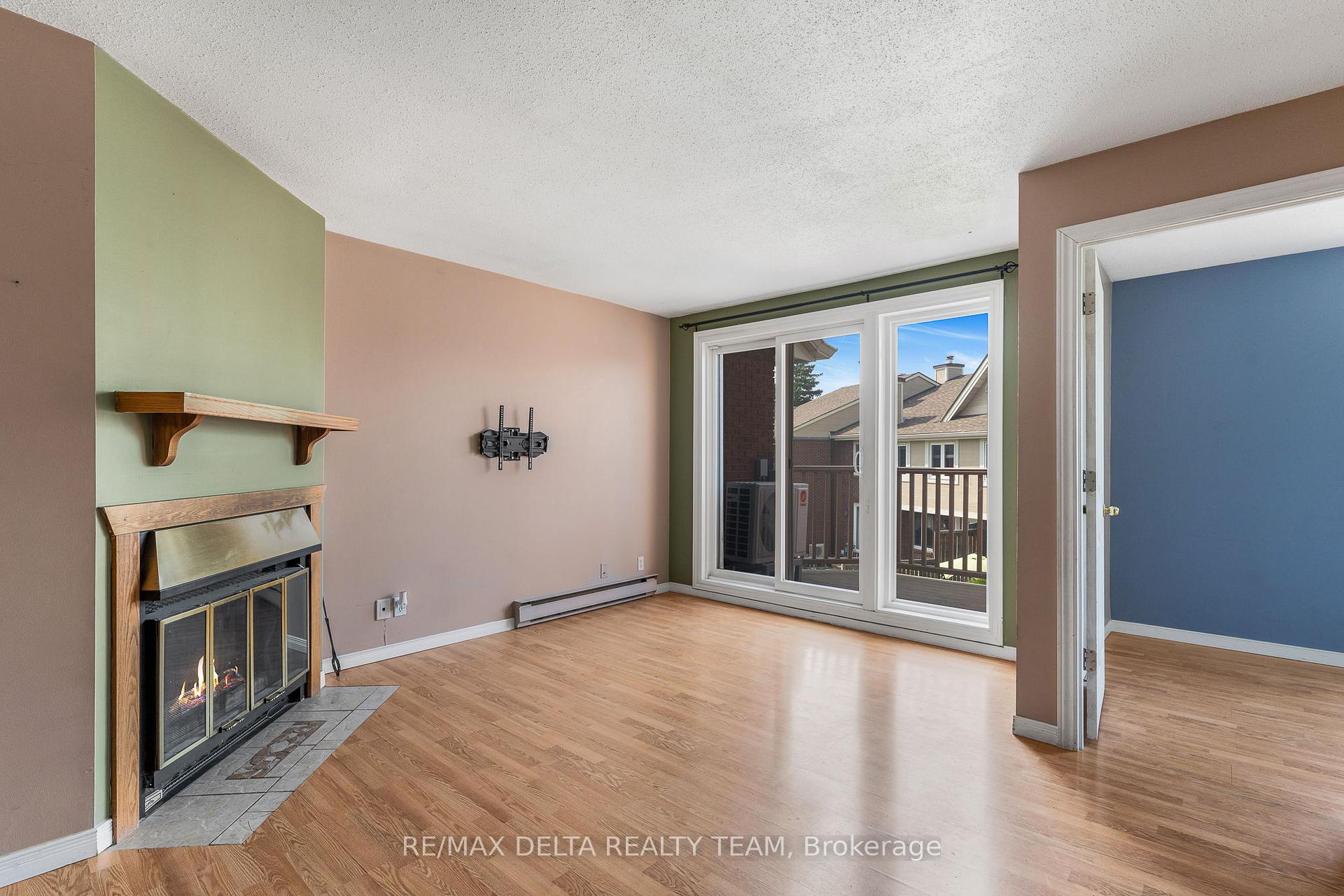 Photo 6 of Unit 205, 520 Canteval Terrace, Ottawa, Fallingbrook/Pineridge — HOMEH