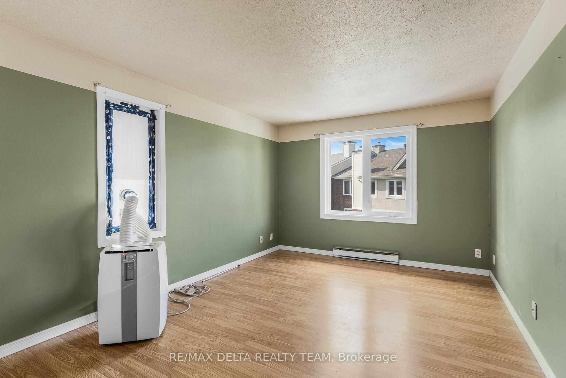 Photo 17 of Unit 205, 520 Canteval Terrace, Ottawa, Fallingbrook/Pineridge — HOMEH