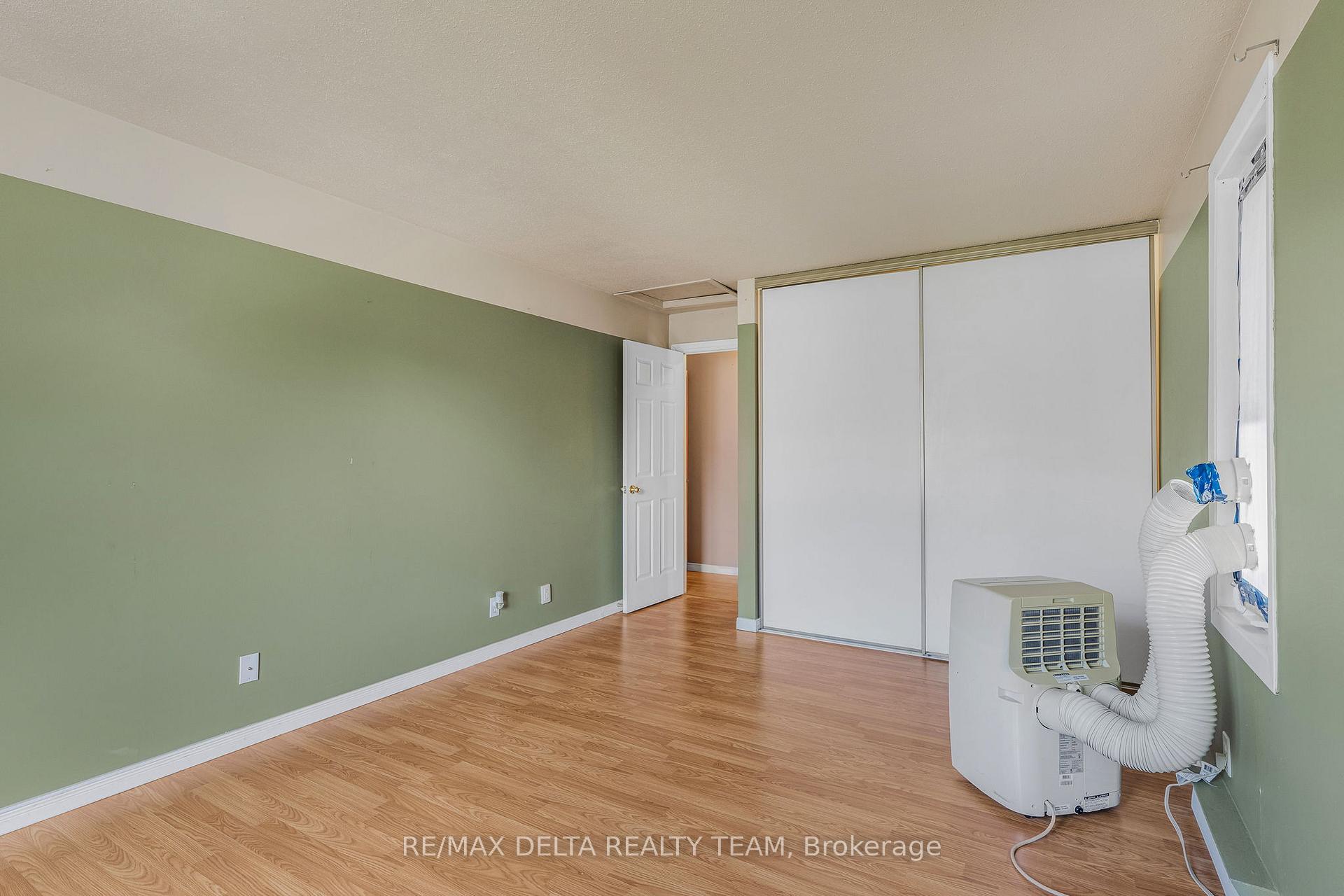 Photo 18 of Unit 205, 520 Canteval Terrace, Ottawa, Fallingbrook/Pineridge — HOMEH