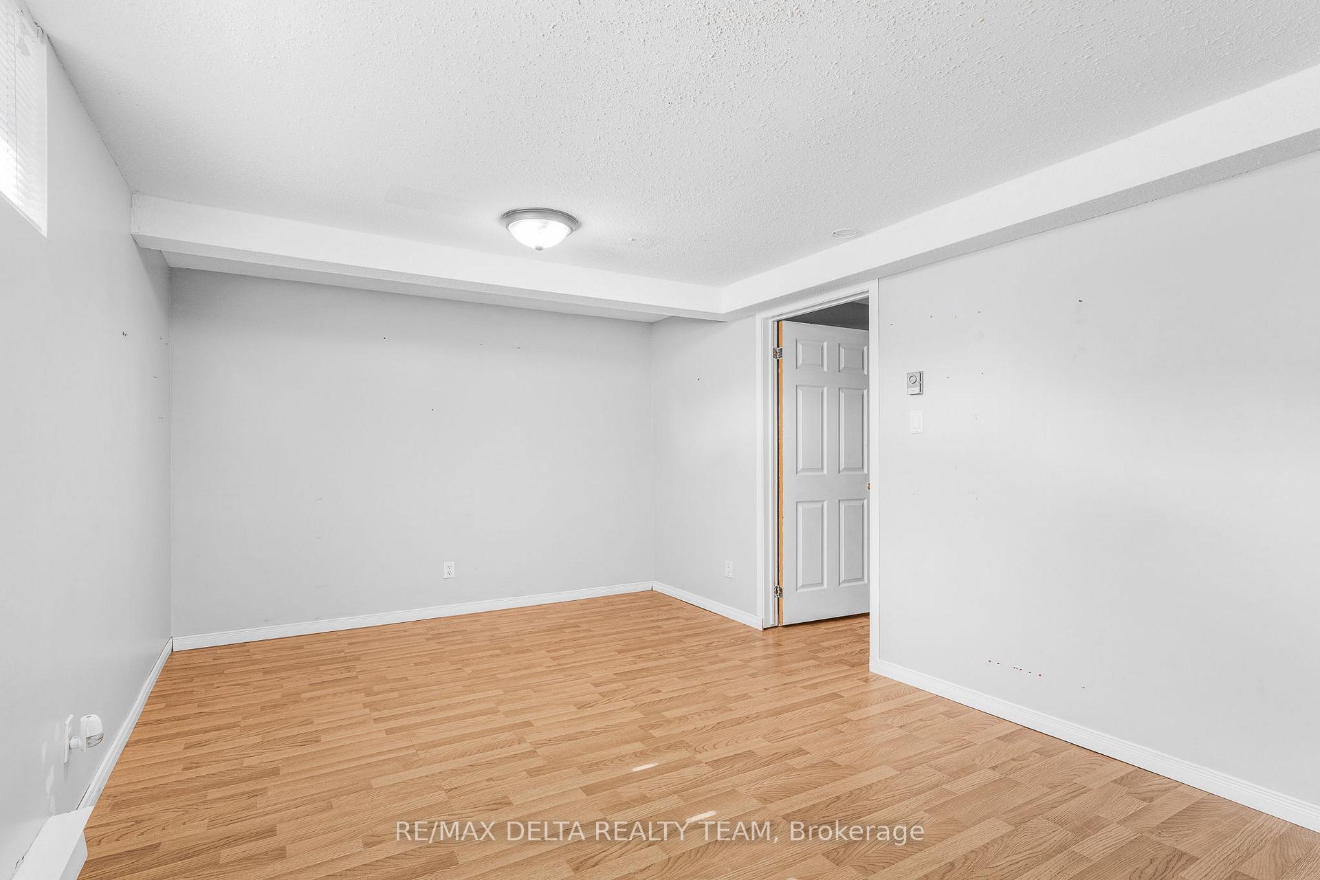 Photo 22 of Unit 205, 520 Canteval Terrace, Ottawa, Fallingbrook/Pineridge — HOMEH