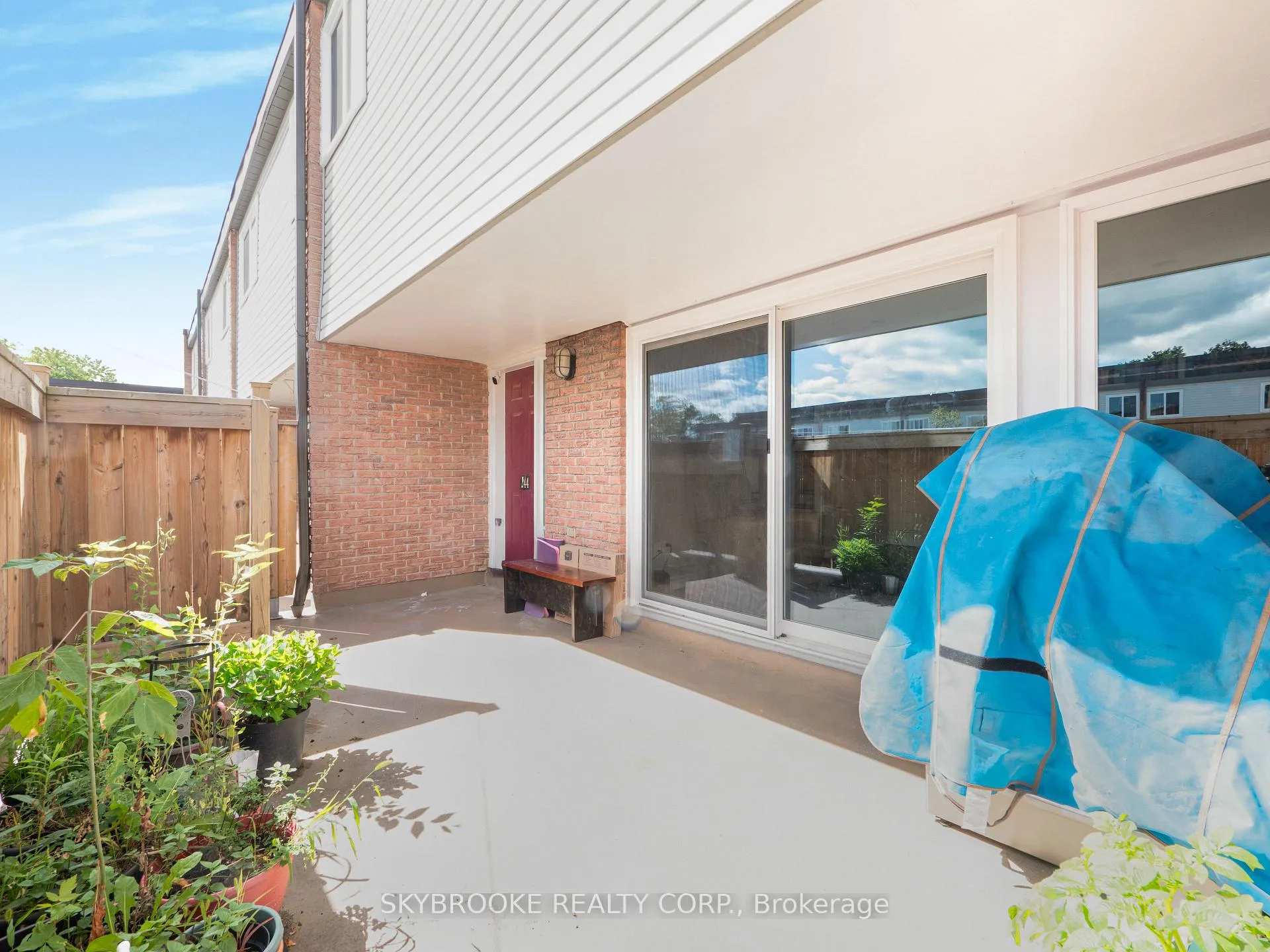 Photo 27 of Unit 118, 244 Milestone Crescent, Aurora, Aurora Village — HOMEH