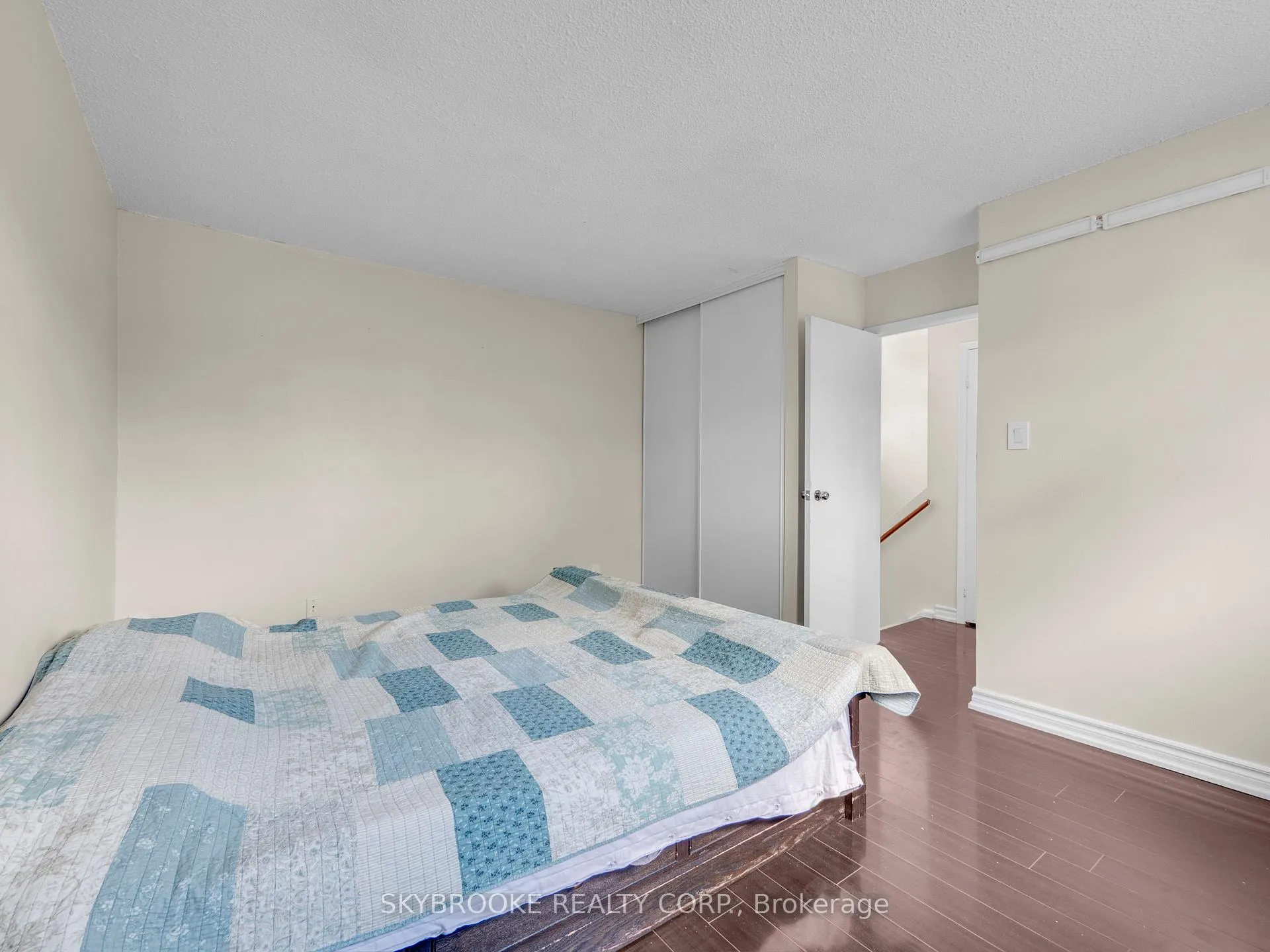 Photo 34 of Unit 118, 244 Milestone Crescent, Aurora, Aurora Village — HOMEH