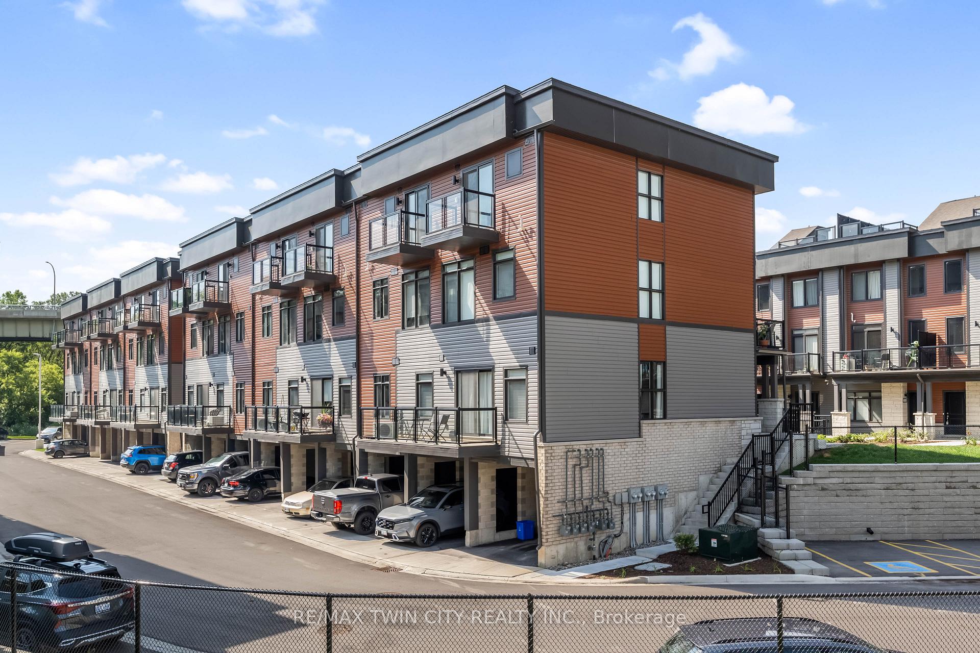 Photo 3 of Unit 37, 2 Willow Street, Brant, Paris — HOMEH