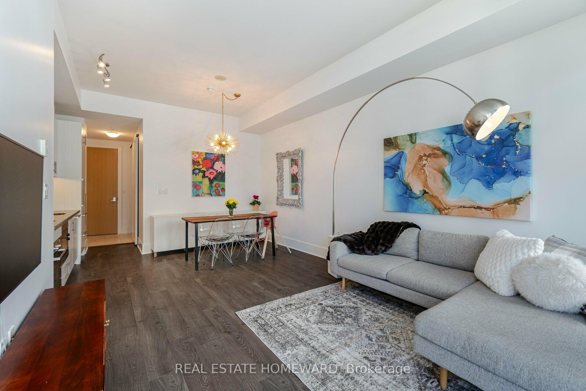 Photo 18 of Unit 902, 29 Queens Quay E, Toronto, Waterfront Communities — HOMEH