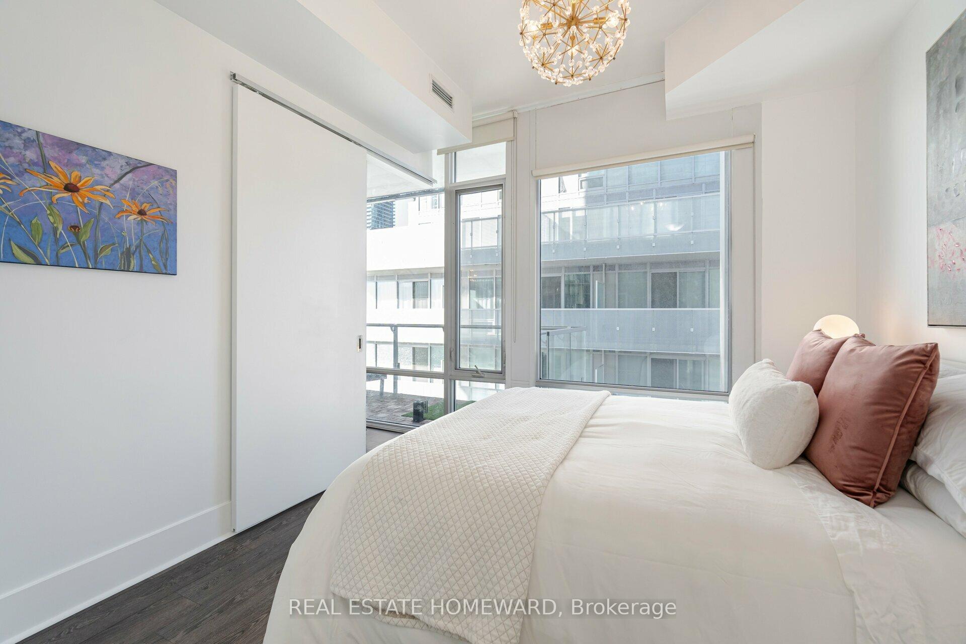 Photo 22 of Unit 902, 29 Queens Quay E, Toronto, Waterfront Communities — HOMEH