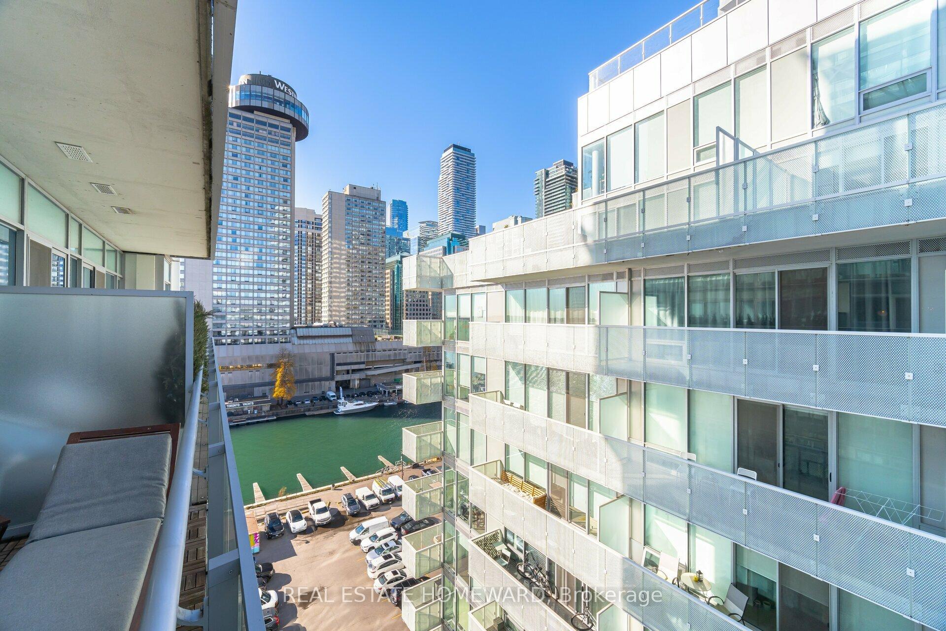 Photo 28 of Unit 902, 29 Queens Quay E, Toronto, Waterfront Communities — HOMEH