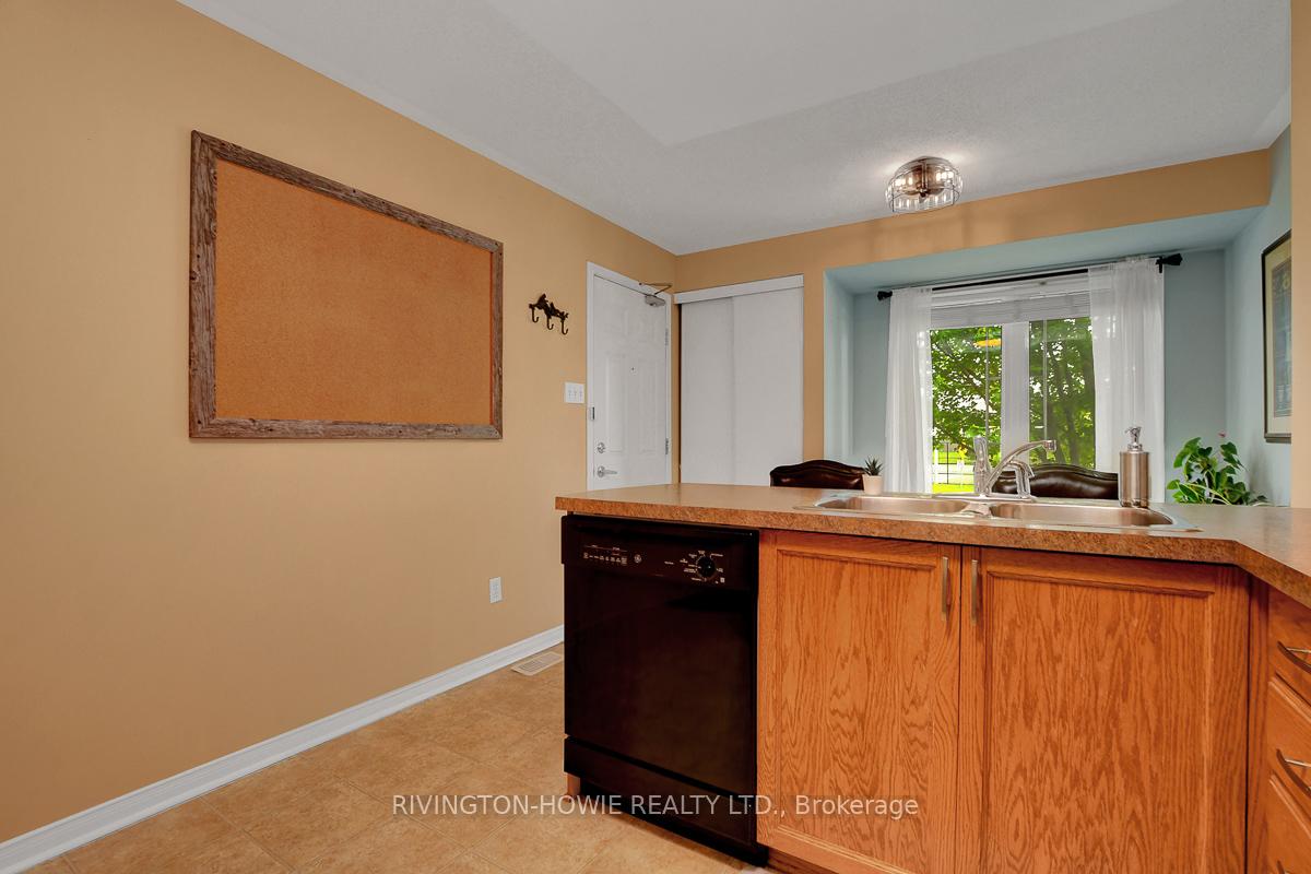 Photo 13 of Unit 30, 402 Crownridge Drive W, Ottawa, Kanata - Emerald Meadows/Trailwest — HOMEH