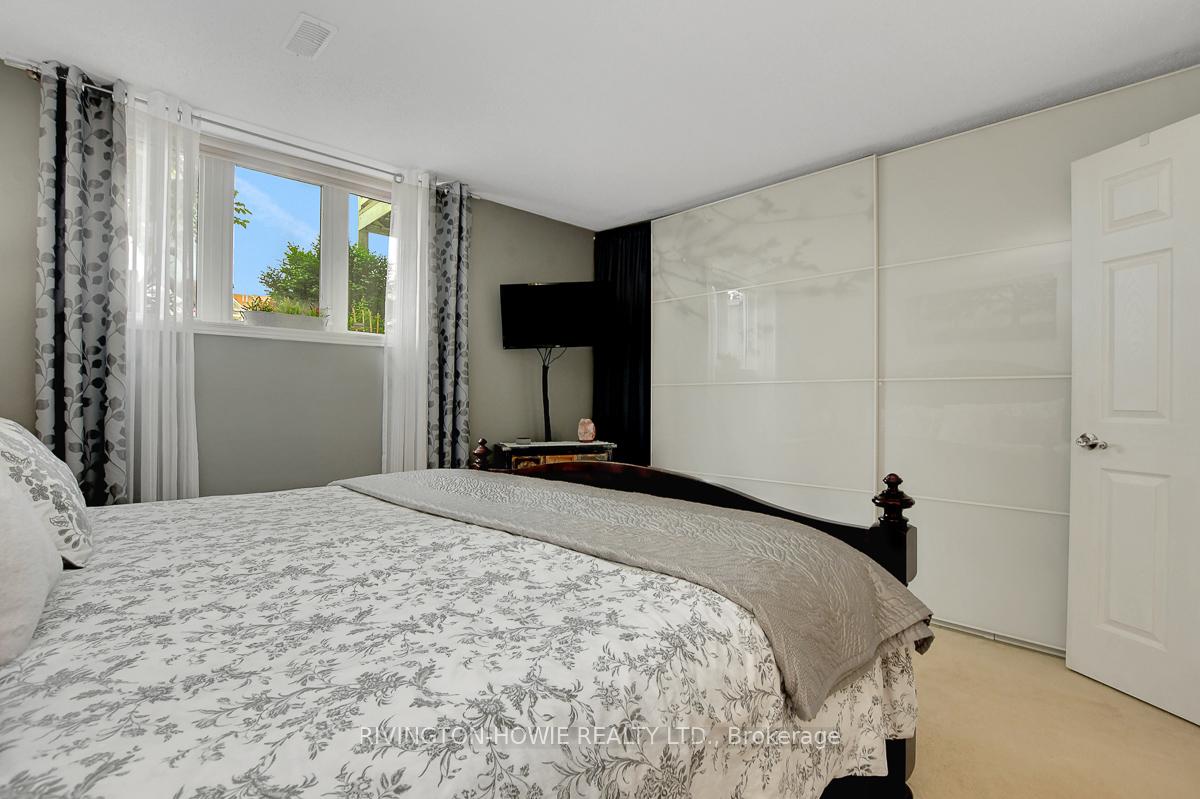 Photo 43 of Unit 30, 402 Crownridge Drive W, Ottawa, Kanata - Emerald Meadows/Trailwest — HOMEH