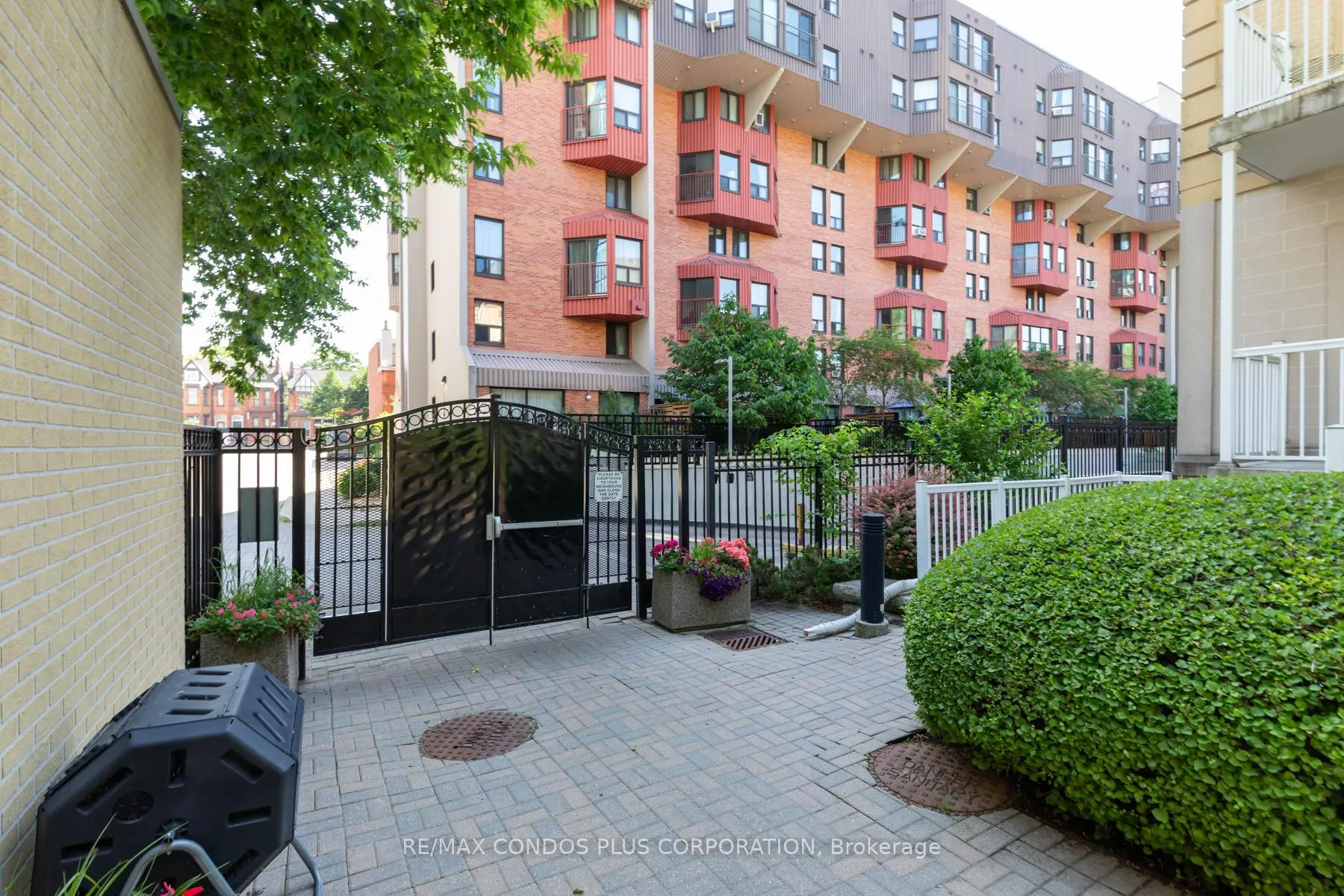 Photo 33 of Unit 237, 179 Bleecker Street, Toronto, Cabbagetown-South St. James Town — HOMEH