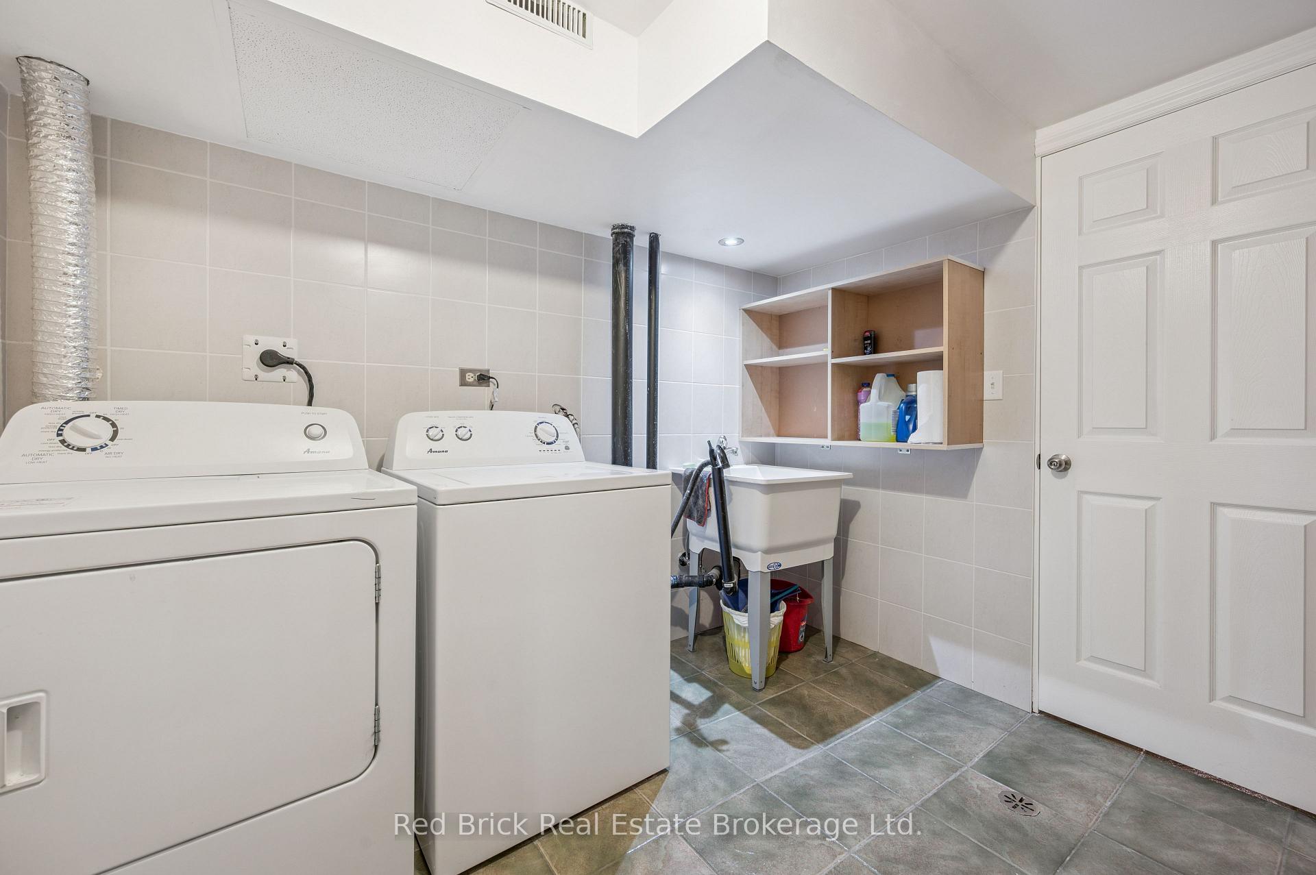 Photo 30 of Unit 16, 121 University Avenue E, Waterloo — HOMEH