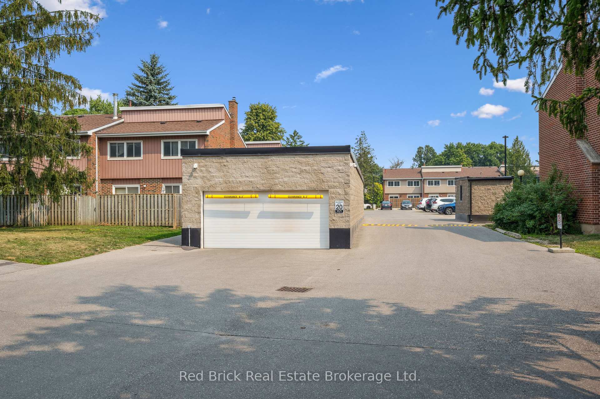 Photo 36 of Unit 16, 121 University Avenue E, Waterloo — HOMEH