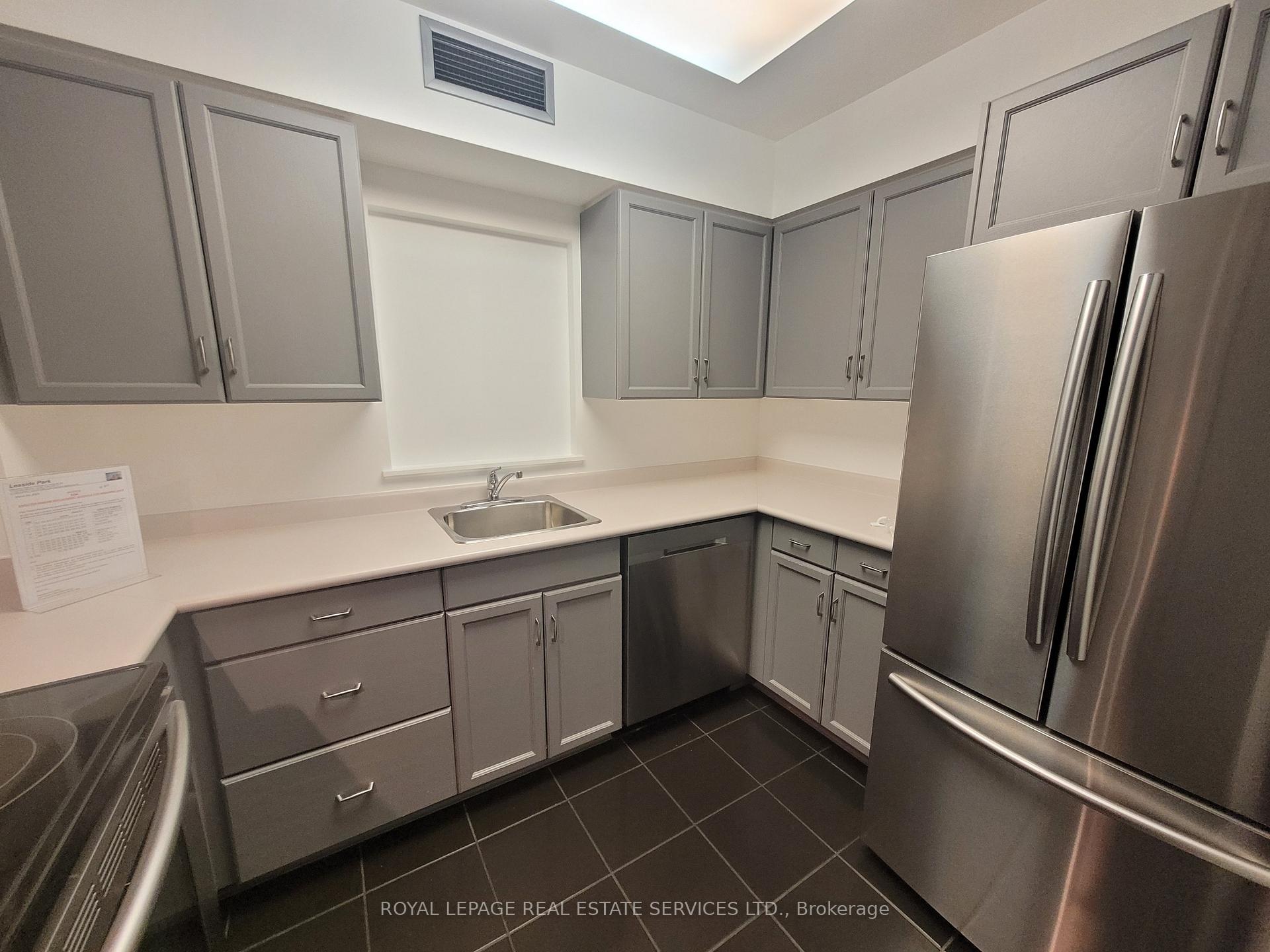 Photo 6 of Unit 204, 11 Thorncliffe Pk Drive, Toronto, Thorncliffe Park — HOMEH