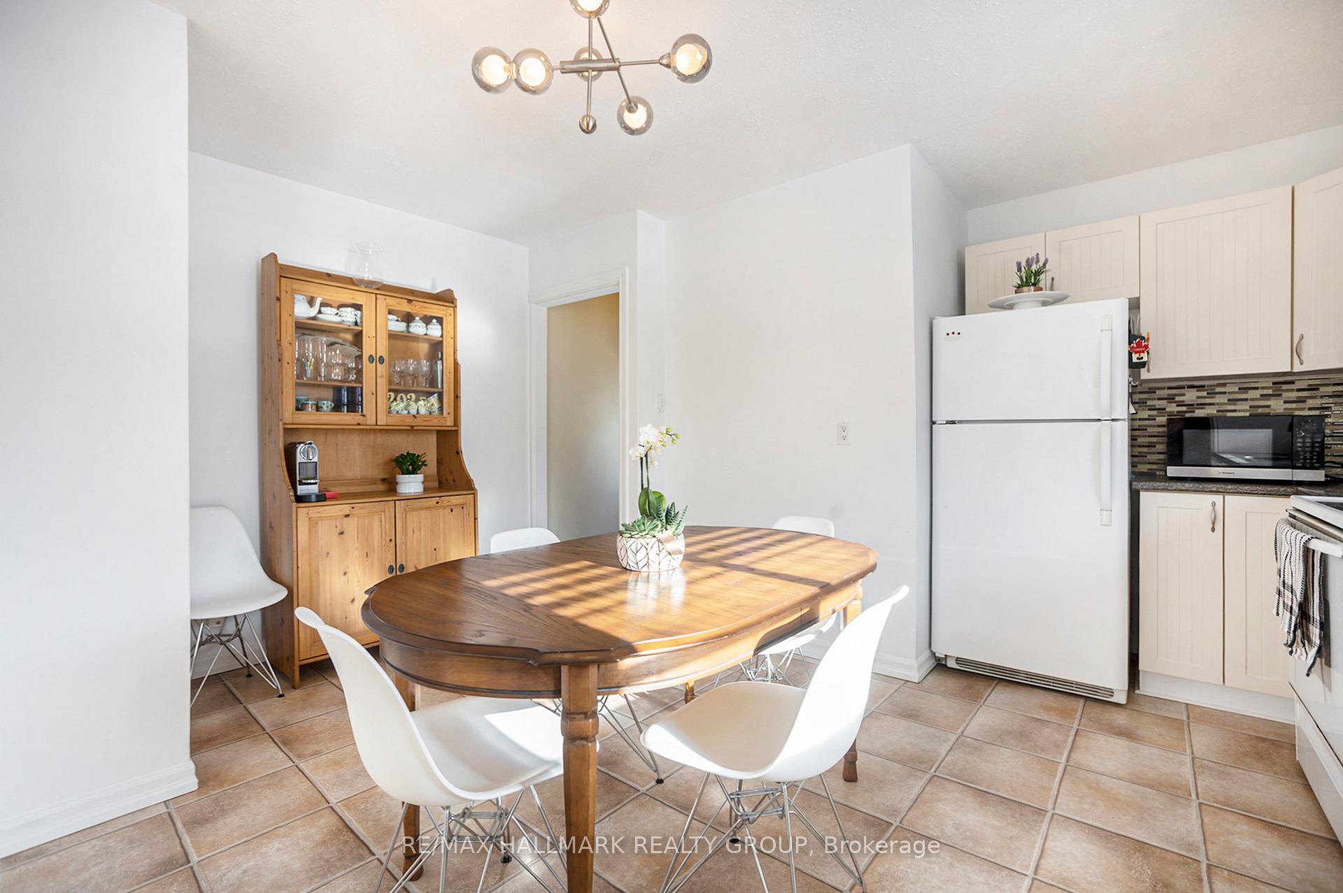 Photo 13 of 1467 Lepage Avenue, Ottawa, Carlington — HOMEH