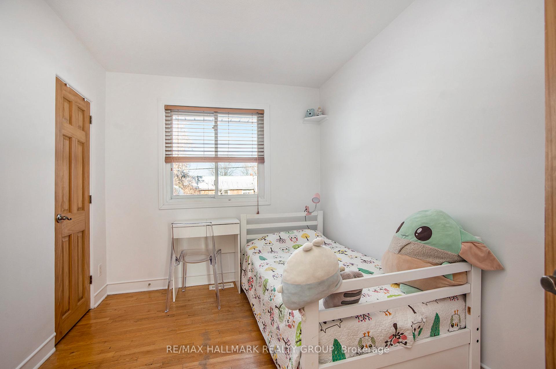 Photo 17 of 1467 Lepage Avenue, Ottawa, Carlington — HOMEH