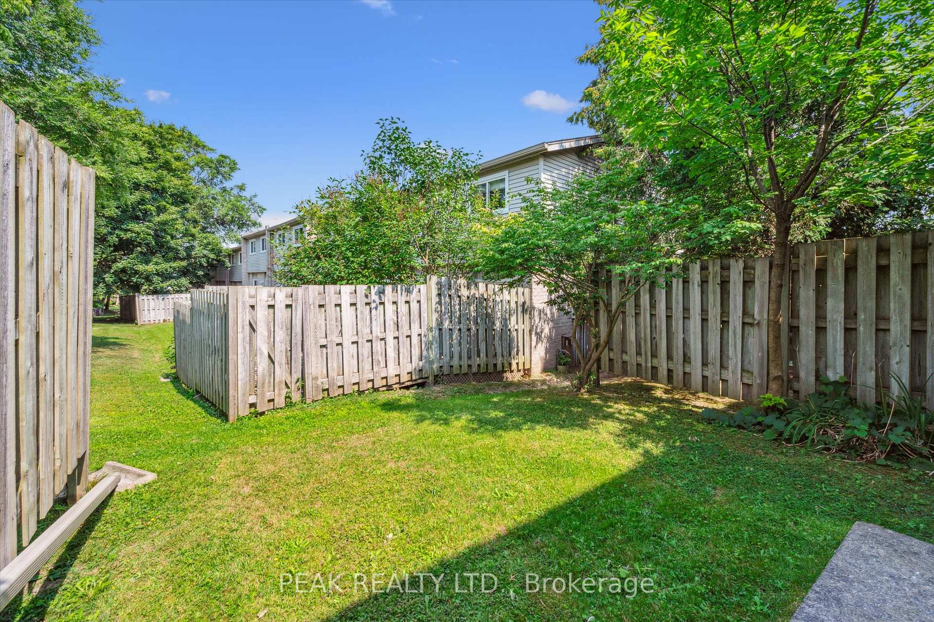 Photo 26 of Unit 36, 20 Paulander Drive, Kitchener — HOMEH