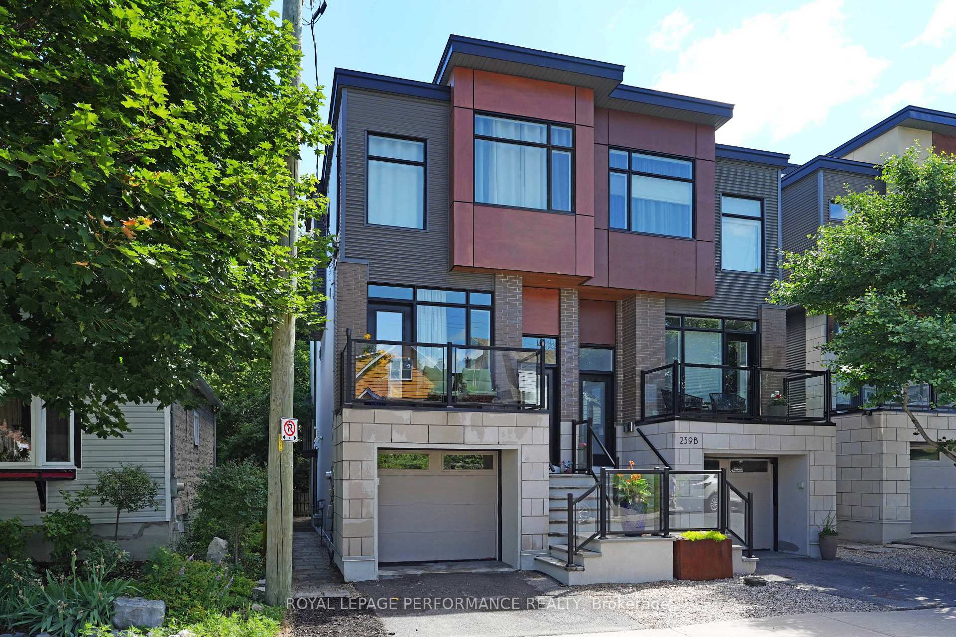 Photo 1 of Unit A, 239 Fairmont Avenue, Ottawa, Civic Hospital — HOMEH