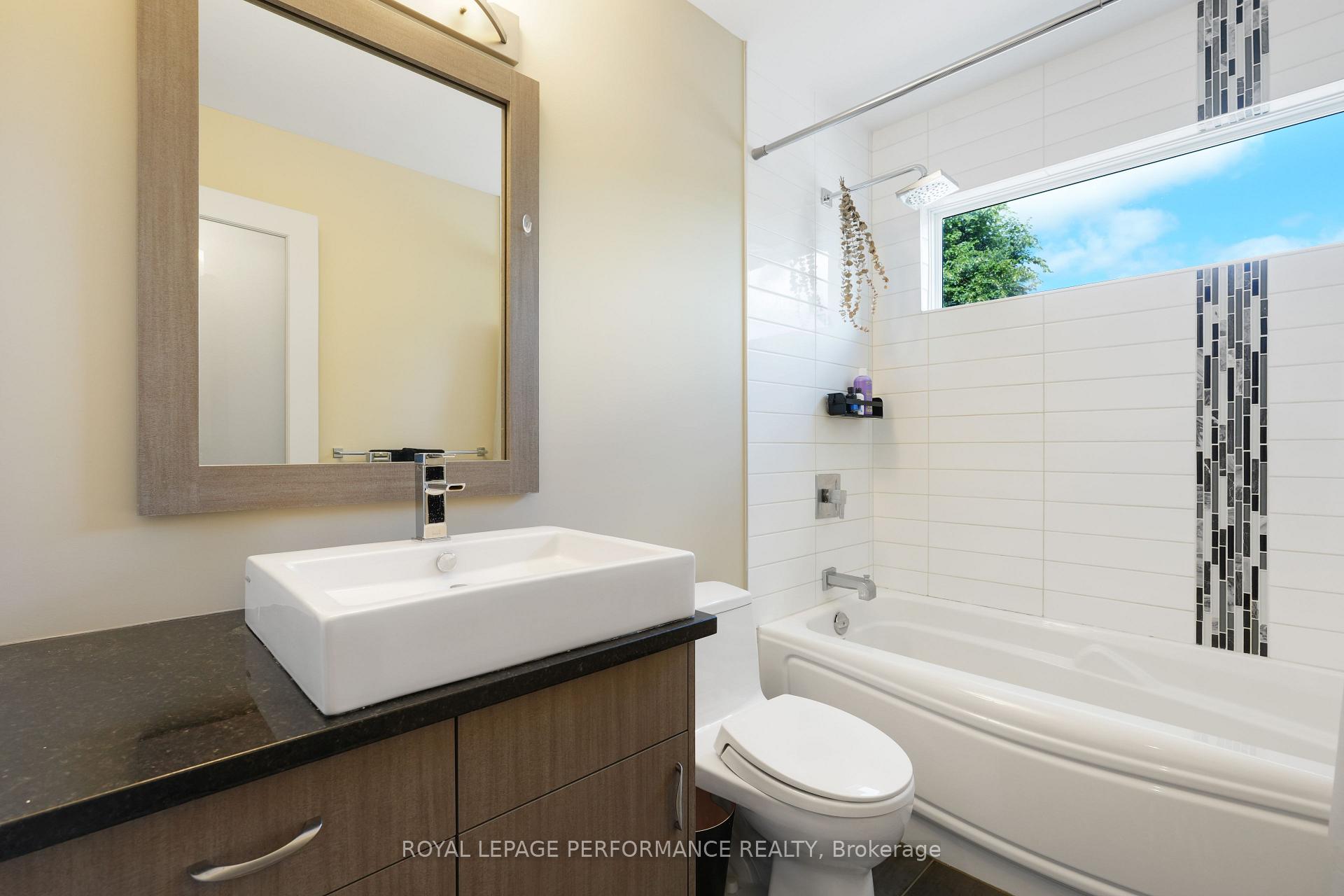 Photo 24 of Unit A, 239 Fairmont Avenue, Ottawa, Civic Hospital — HOMEH