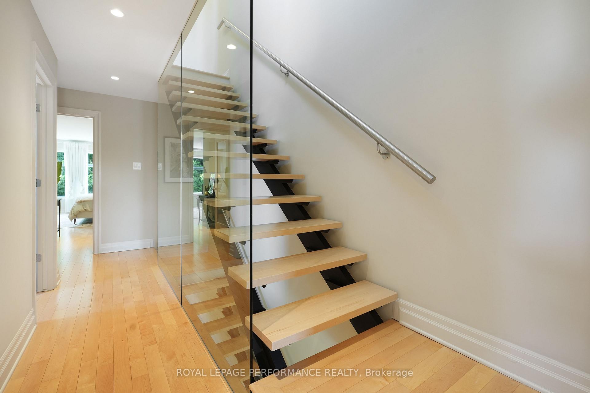 Photo 23 of Unit A, 239 Fairmont Avenue, Ottawa, Civic Hospital — HOMEH