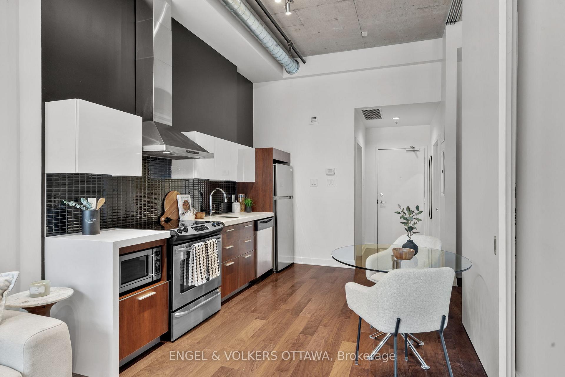 Photo 8 of Unit 106, 340 Mcleod Street, Ottawa, Ottawa Centre — HOMEH