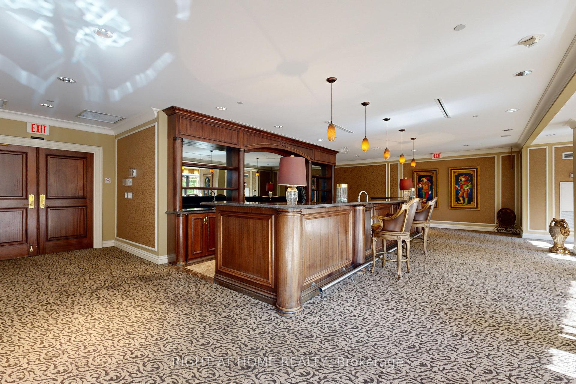 Photo 26 of Unit 1009, 9235 Jane Street, Vaughan, Maple — HOMEH