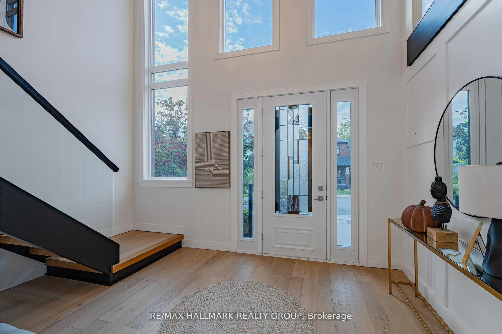 Photo 7 of 14 Thornton Avenue, Ottawa, Glebe — HOMEH