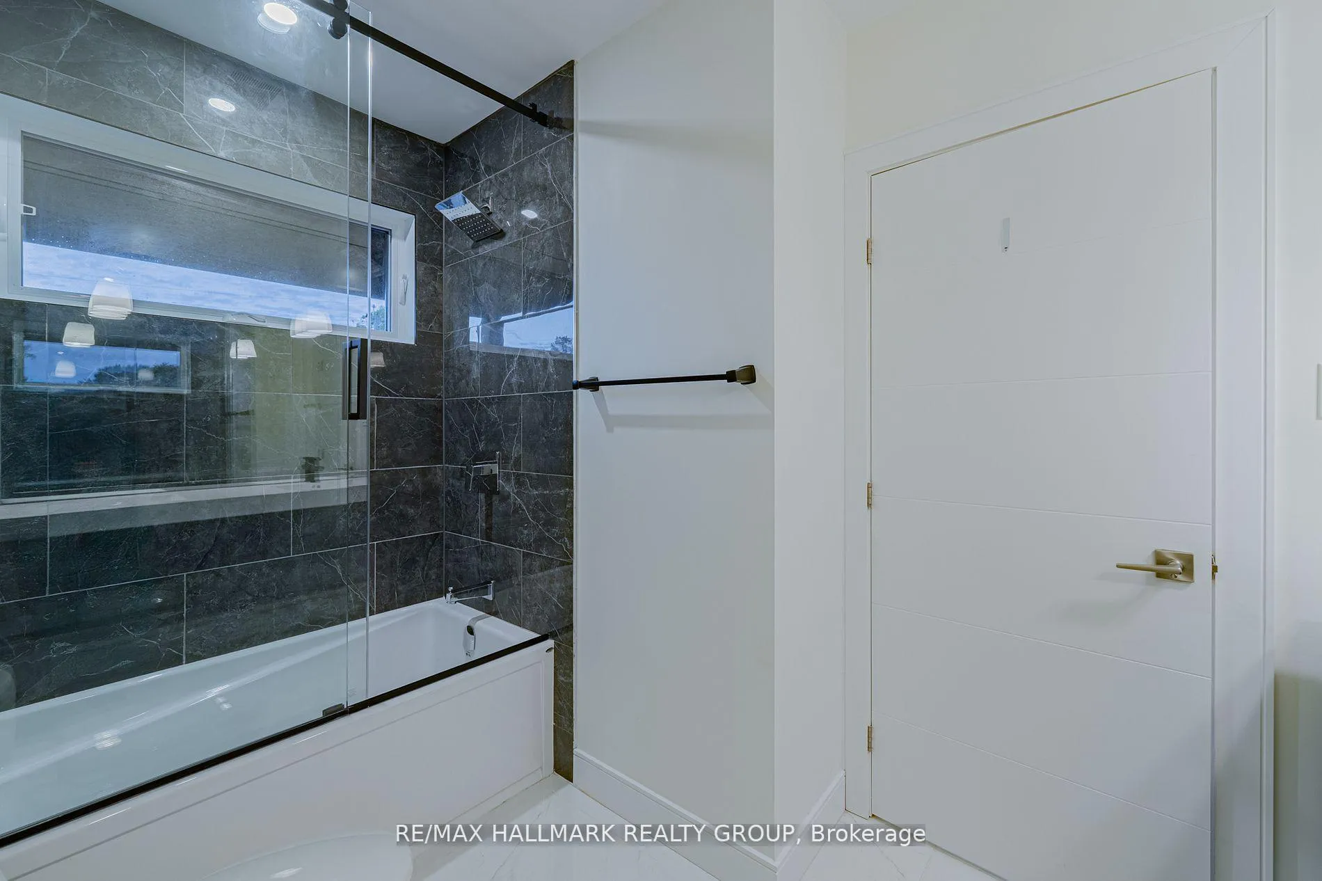 Photo 35 of 14 Thornton Avenue, Ottawa, Glebe — HOMEH