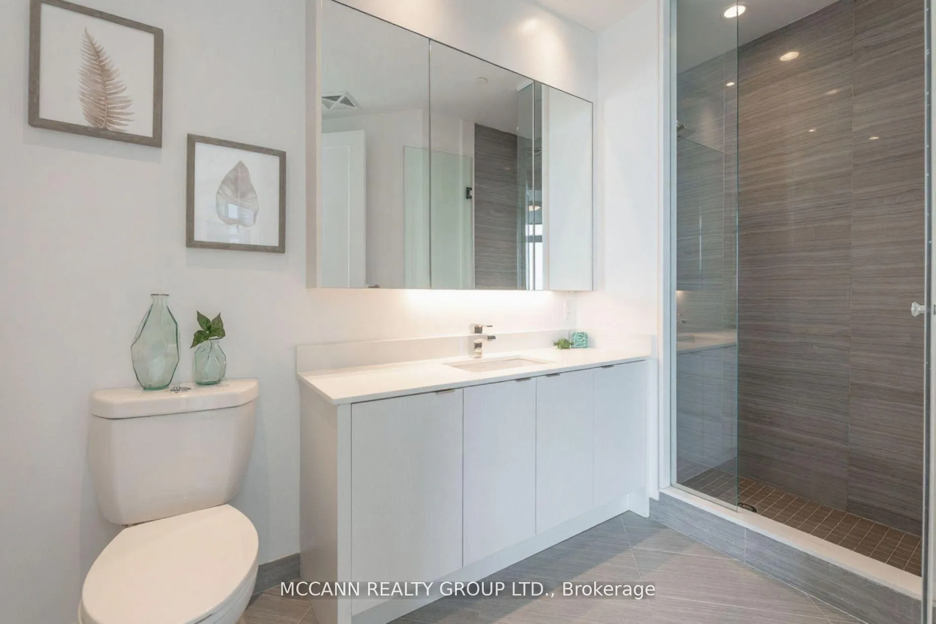 Photo 13 of Unit PH07, 1 Edgewater Drive, Toronto, Waterfront Communities — HOMEH
