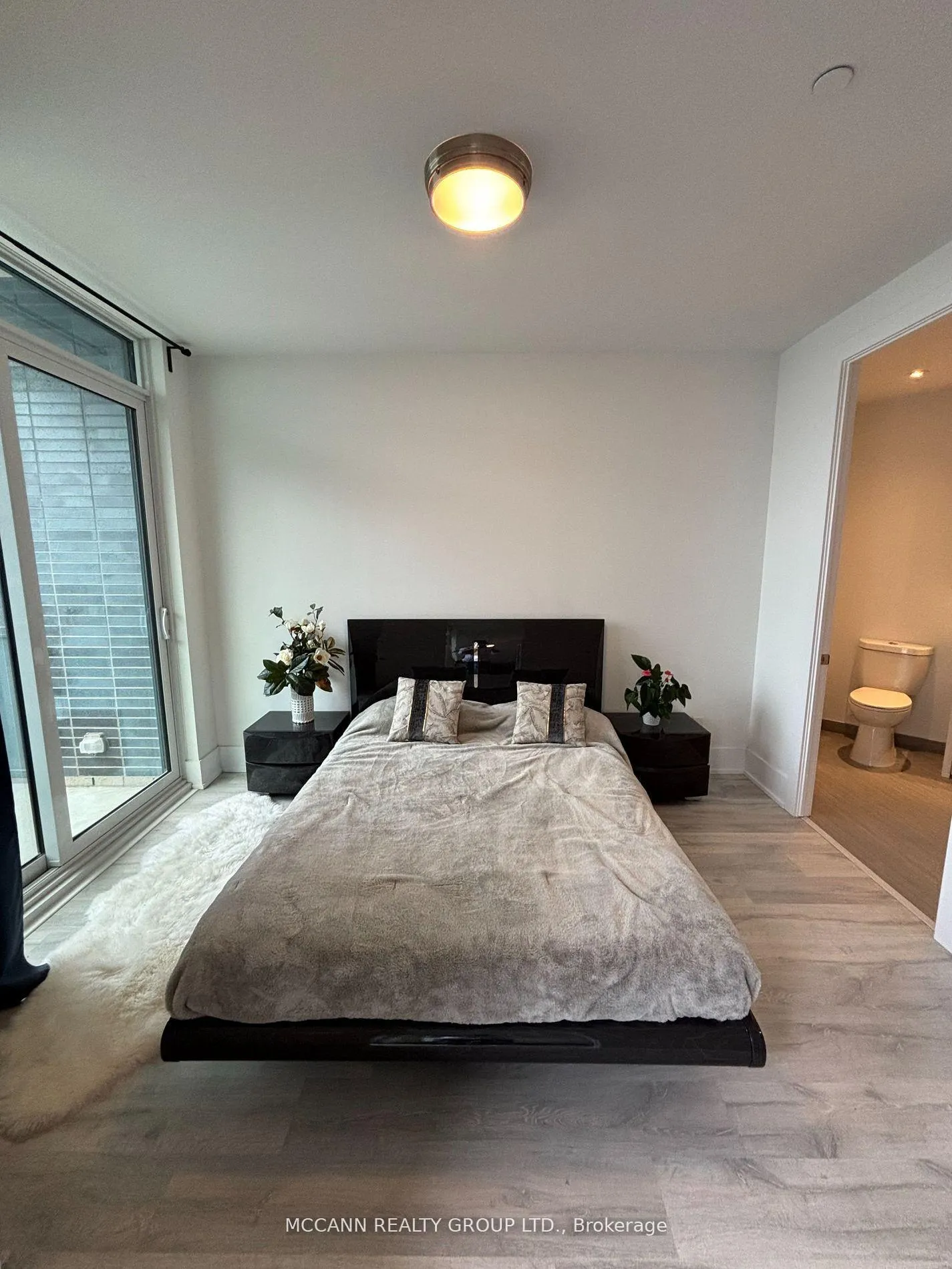 Photo 17 of Unit PH07, 1 Edgewater Drive, Toronto, Waterfront Communities — HOMEH