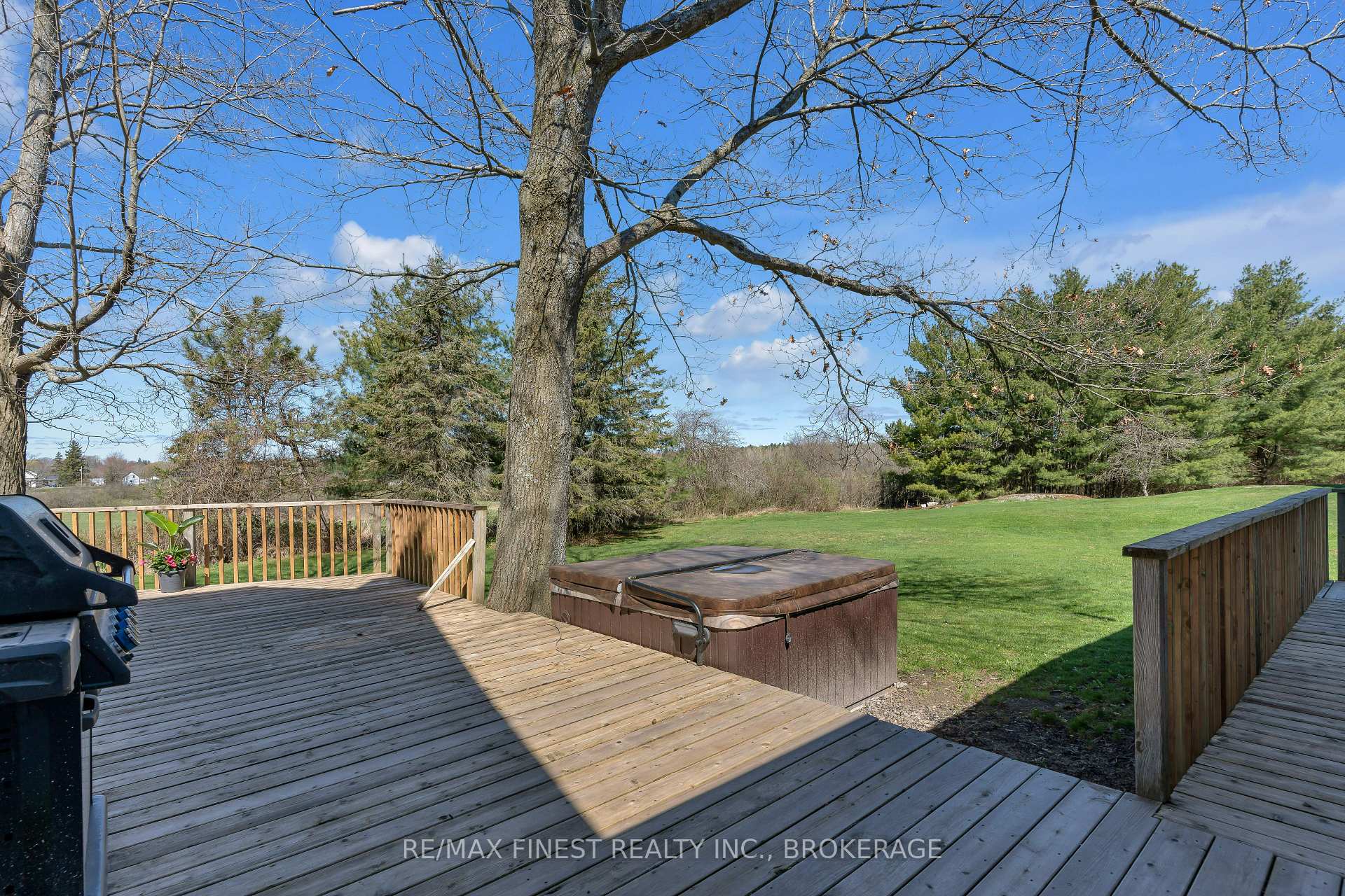 Photo 39 of 5002 Highway 2, Gananoque — HOMEH