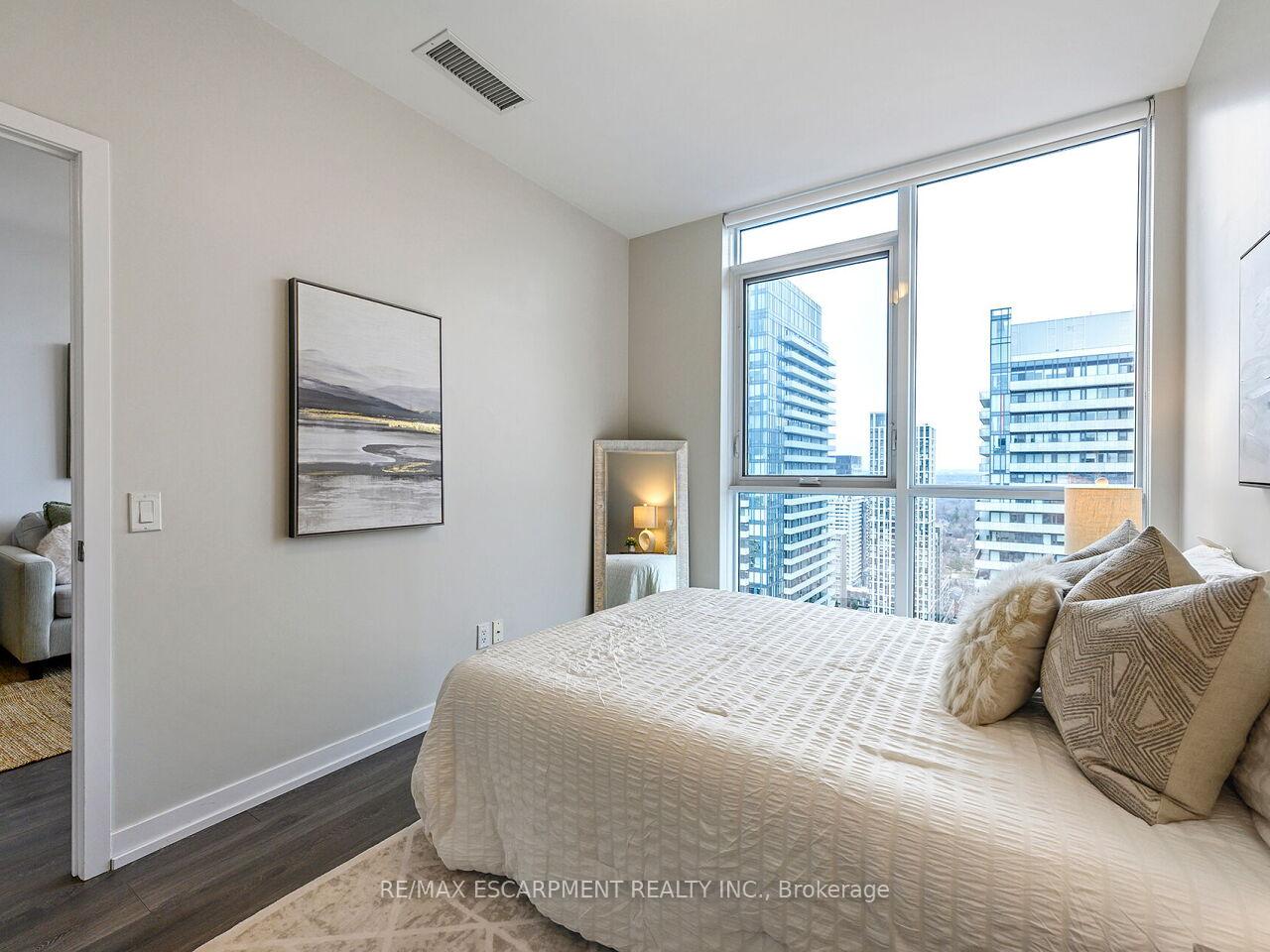 Photo 13 of Unit PH 104, 125 Redpath Avenue, Toronto, Mount Pleasant West — HOMEH