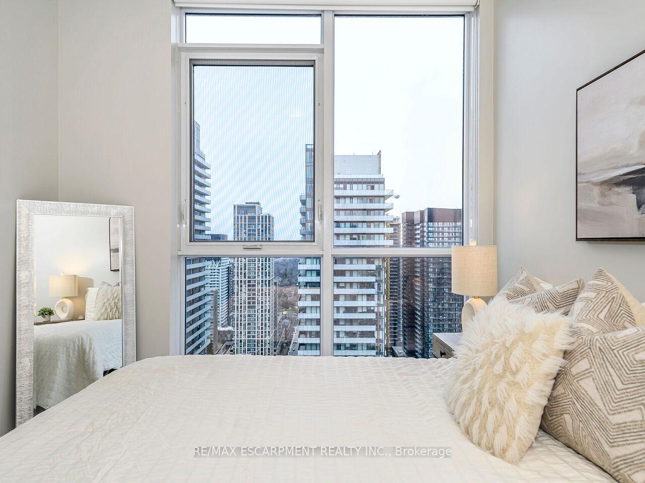 Photo 15 of Unit PH 104, 125 Redpath Avenue, Toronto, Mount Pleasant West — HOMEH