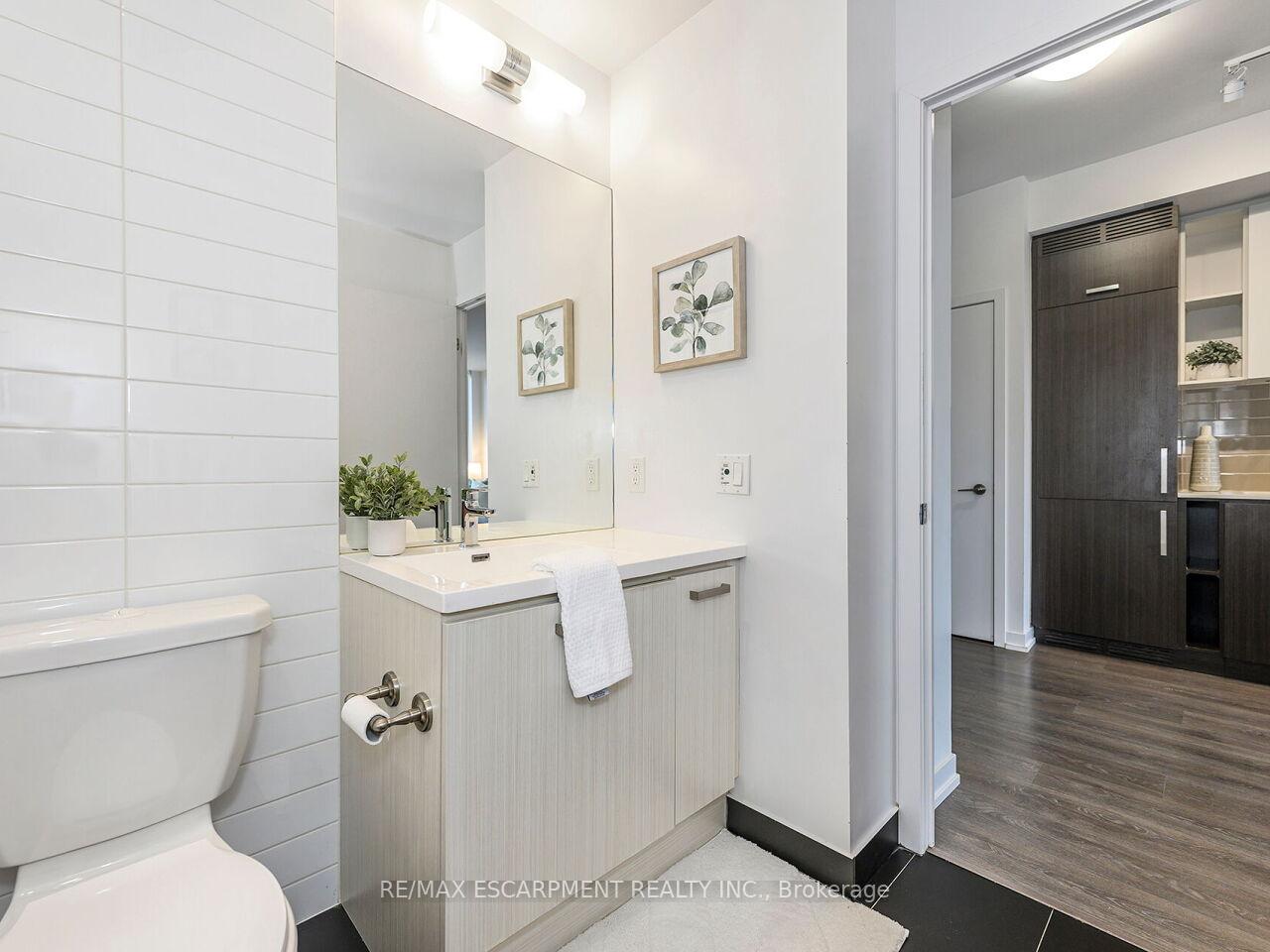 Photo 20 of Unit PH 104, 125 Redpath Avenue, Toronto, Mount Pleasant West — HOMEH