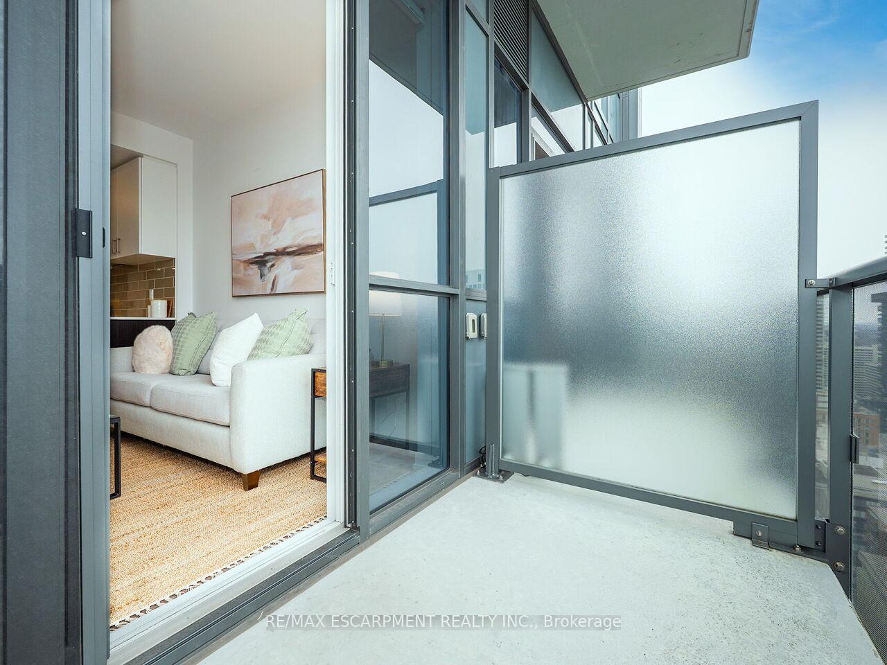 Photo 21 of Unit PH 104, 125 Redpath Avenue, Toronto, Mount Pleasant West — HOMEH