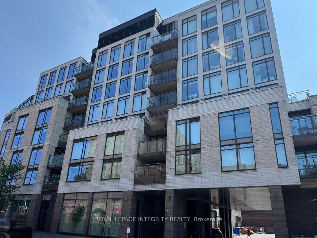 Front of Unit 318, 411 Mackay Street