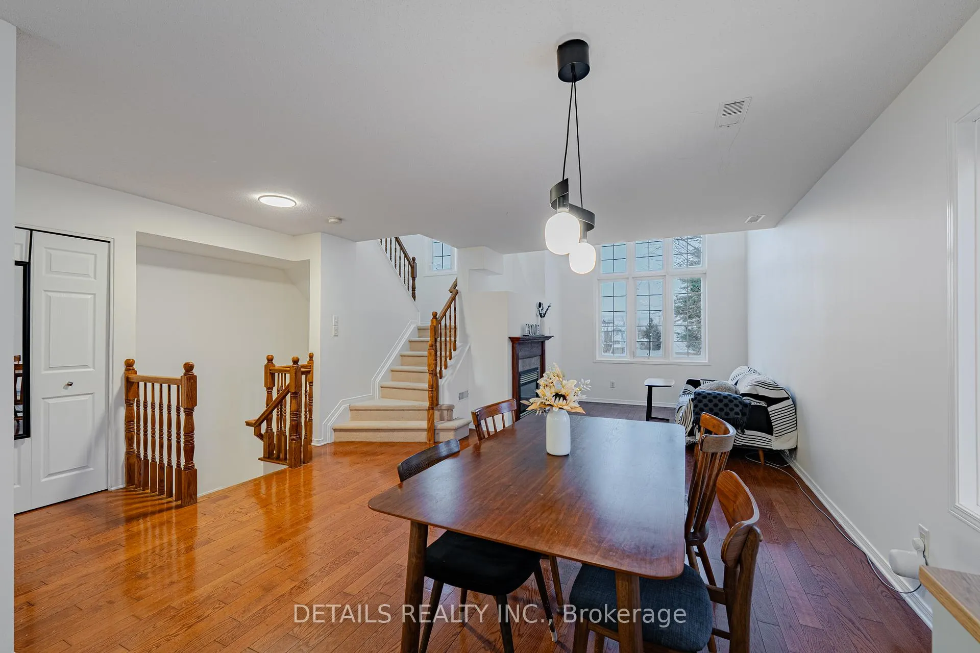 Photo 8 of 376 Wiffen Private, Ottawa, Westcliffe Estates — HOMEH