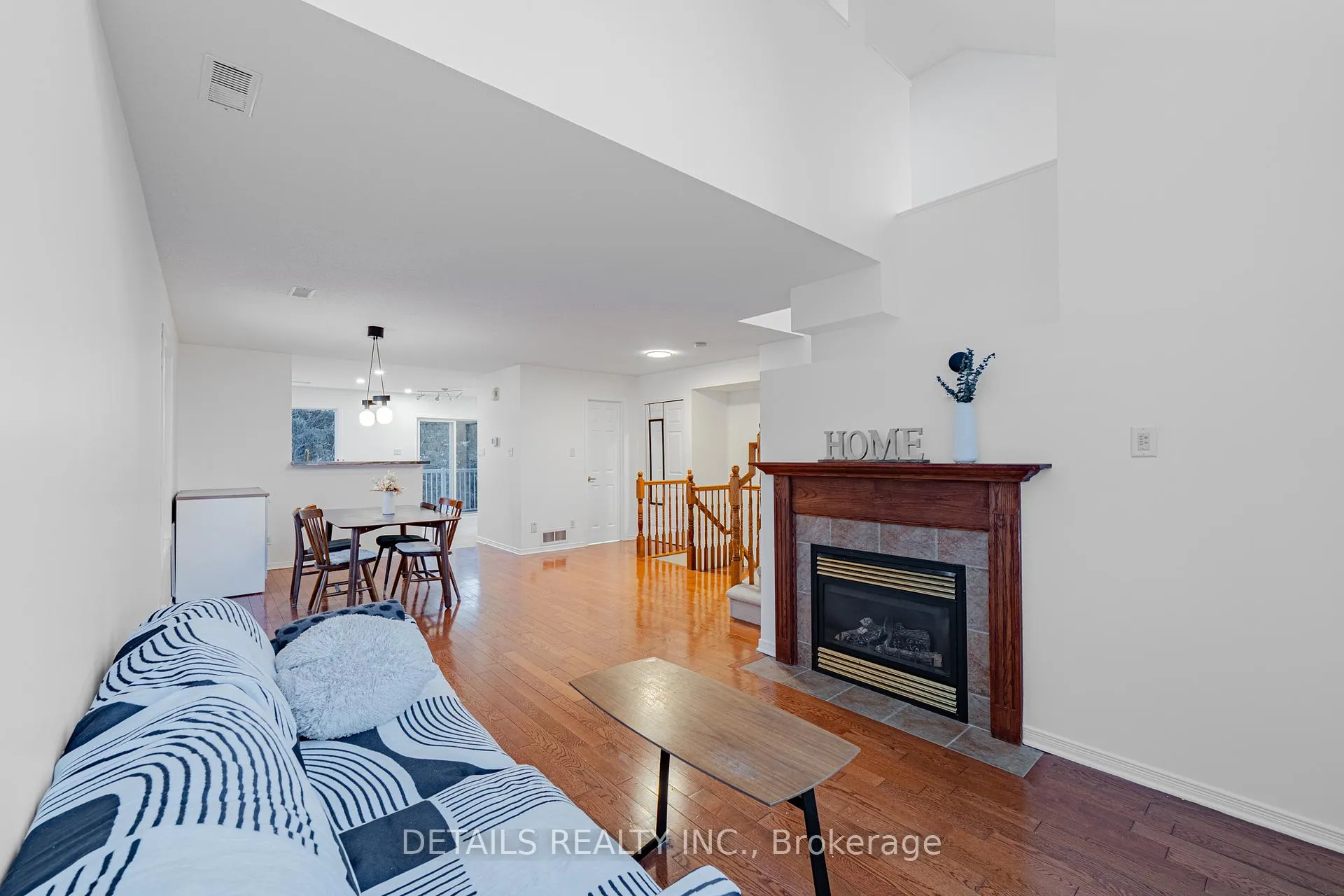 Photo 12 of 376 Wiffen Private, Ottawa, Westcliffe Estates — HOMEH