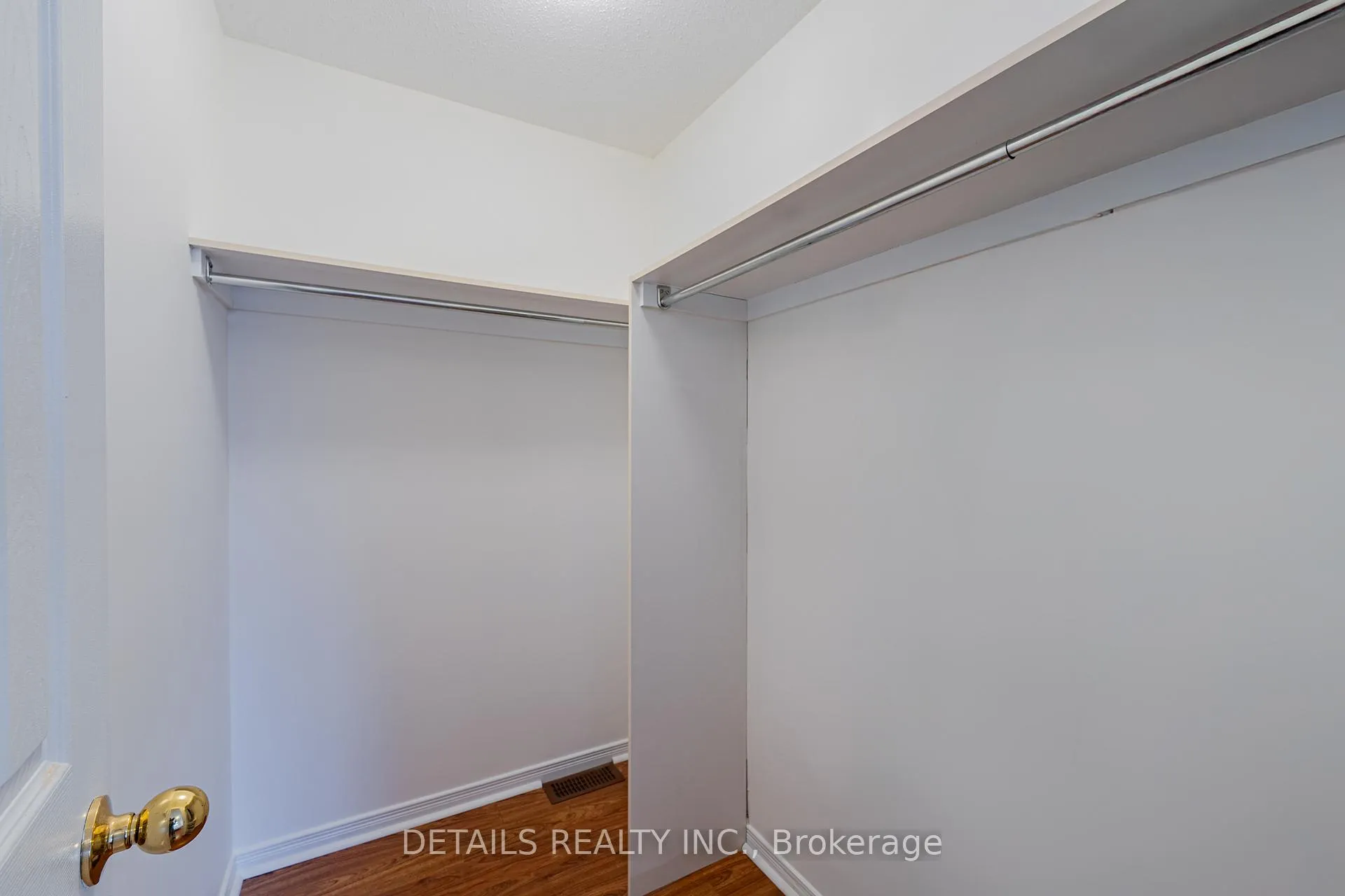 Photo 38 of 376 Wiffen Private, Ottawa, Westcliffe Estates — HOMEH