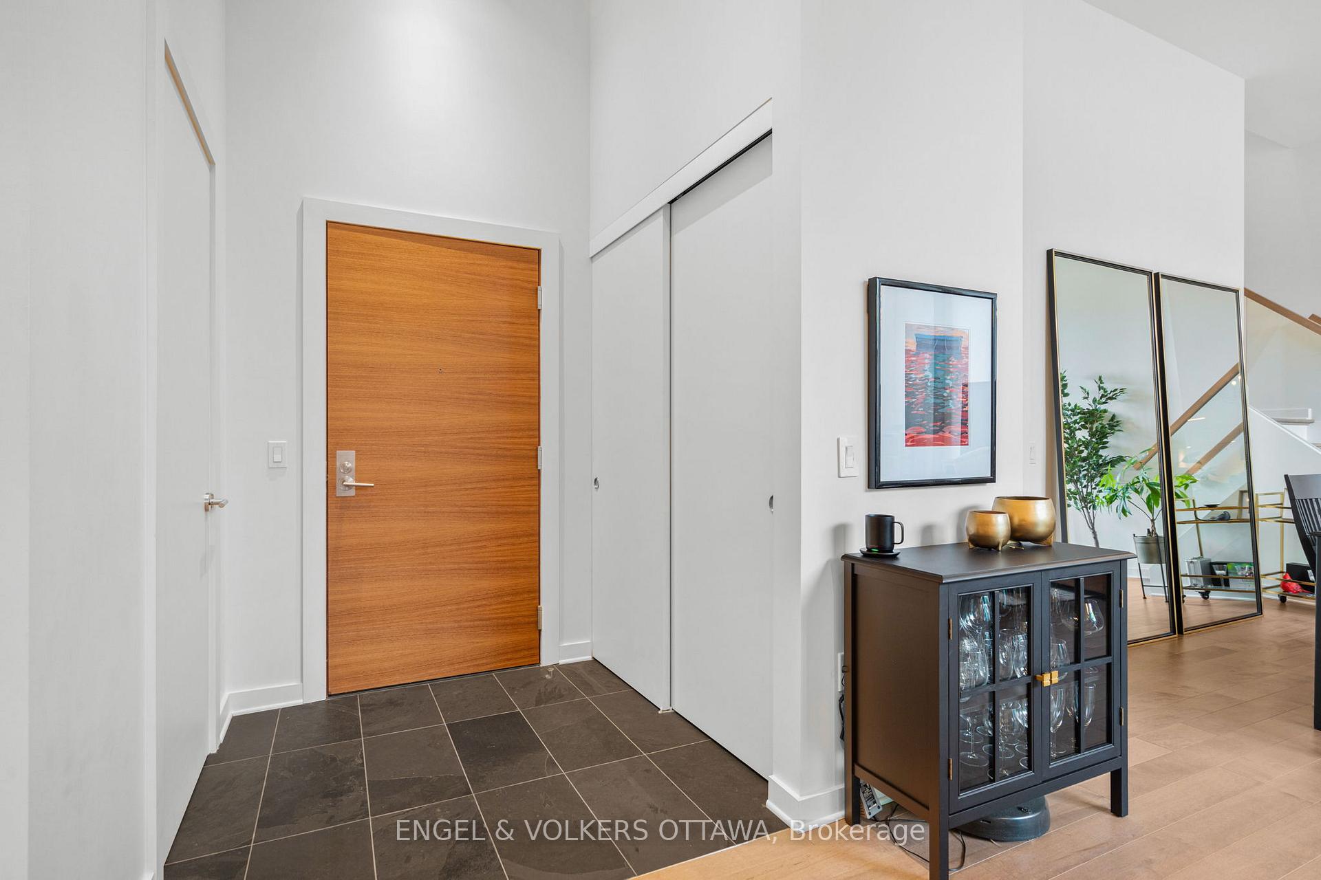 Photo 4 of Unit 103, 135 Barrette Street, Ottawa, Vanier — HOMEH