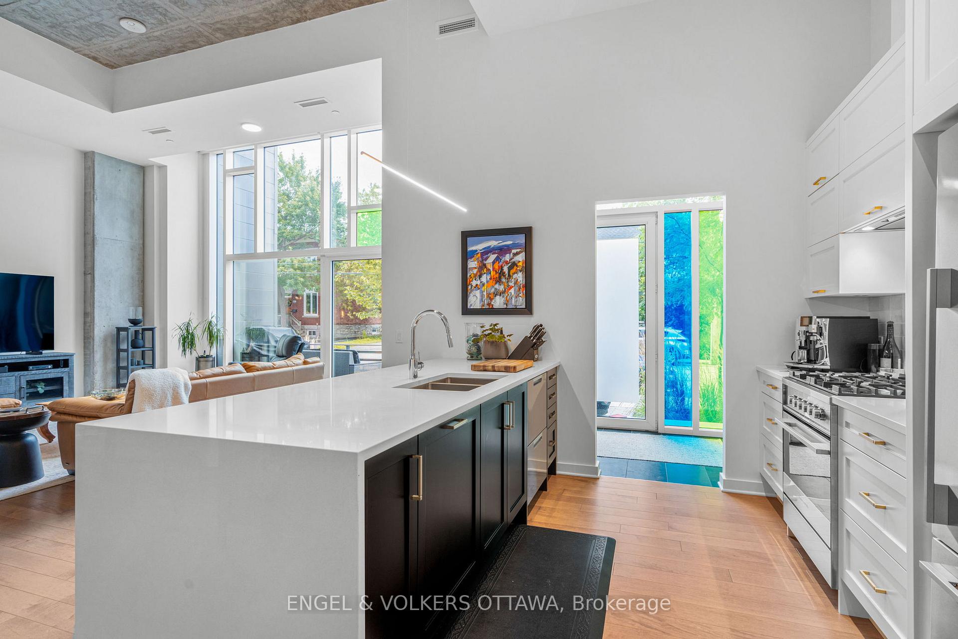 Photo 13 of Unit 103, 135 Barrette Street, Ottawa, Vanier — HOMEH