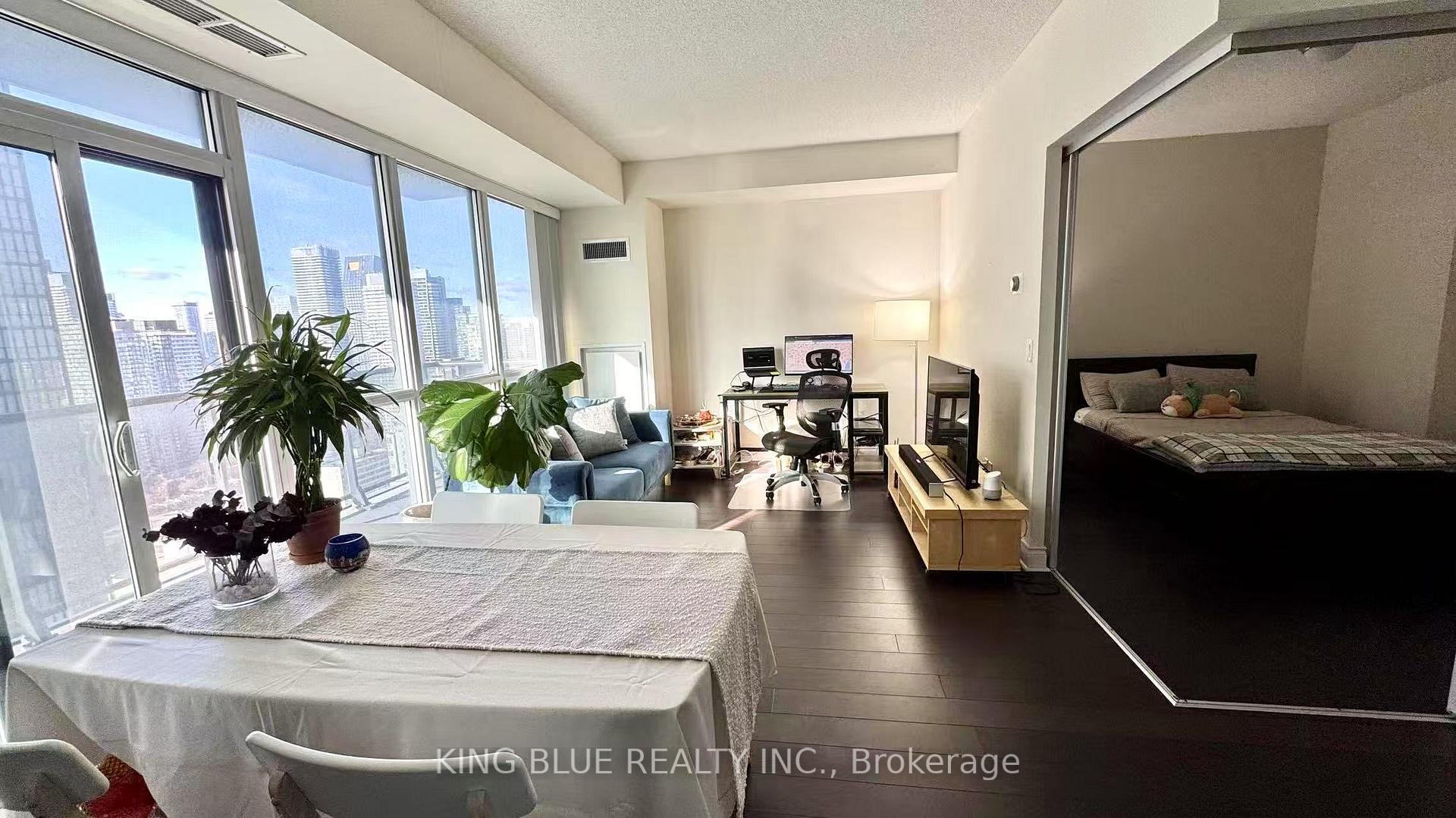 Photo 11 of Unit 3303, 28 Ted Rogers Way, Toronto, Church-Yonge Corridor — HOMEH