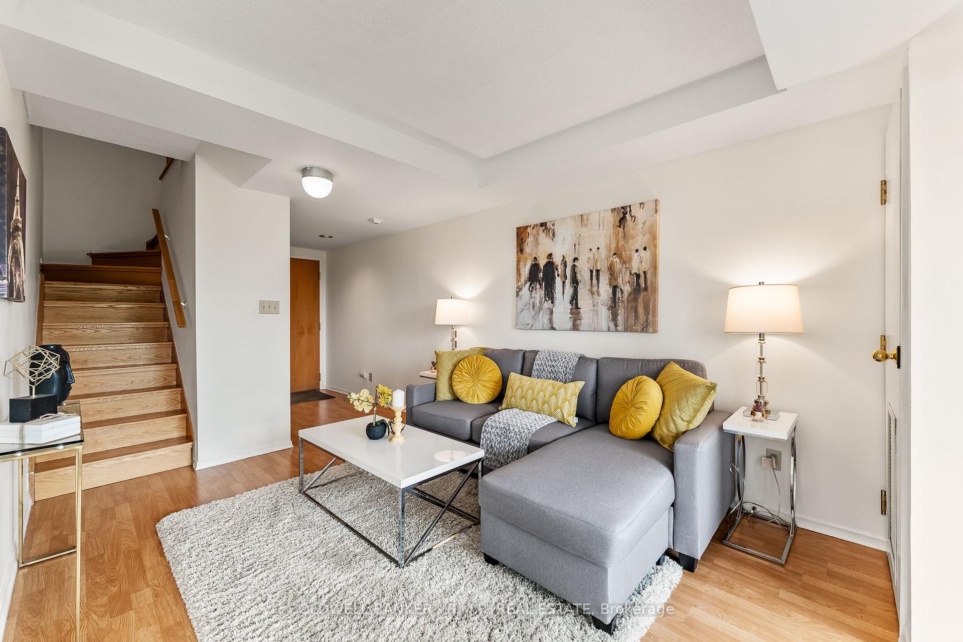Photo 4 of Unit PH2, 600 Thornton Road N, Oshawa, McLaughlin — HOMEH