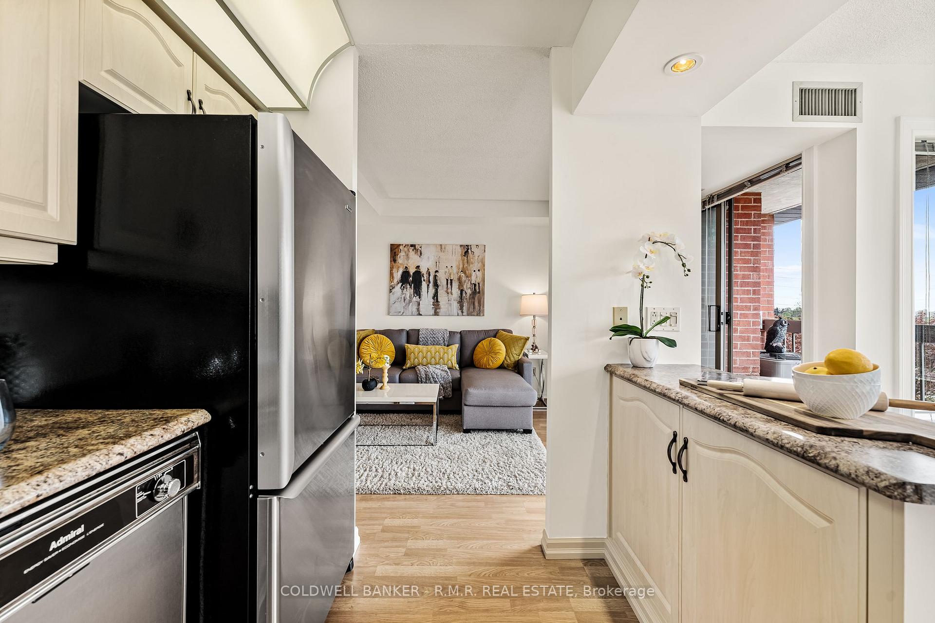 Photo 11 of Unit PH2, 600 Thornton Road N, Oshawa, McLaughlin — HOMEH