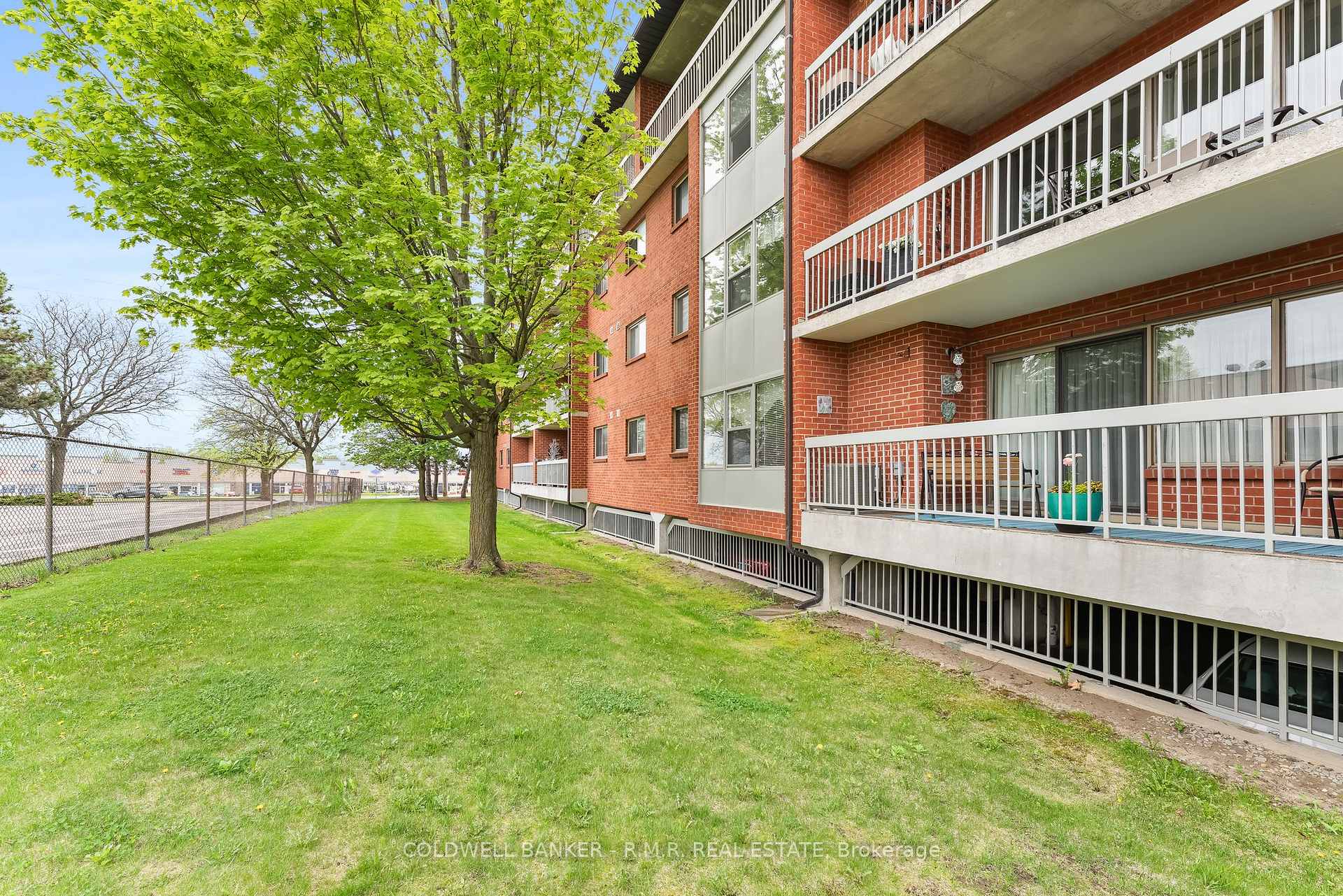 Photo 31 of Unit PH2, 600 Thornton Road N, Oshawa, McLaughlin — HOMEH