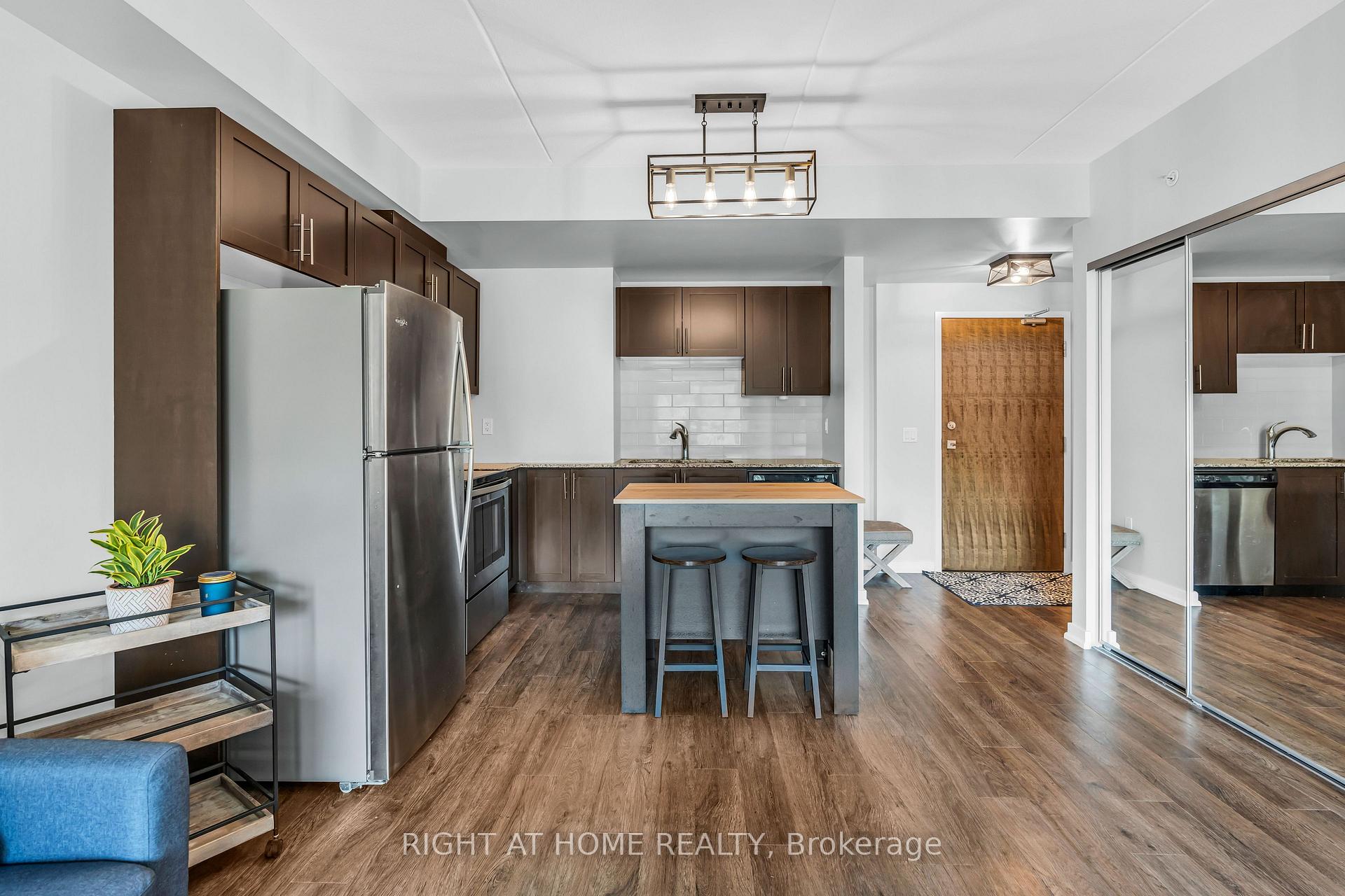 Photo 6 of Unit LL12, 25 Kay Crescent, Guelph, Pineridge/Westminster Woods — HOMEH