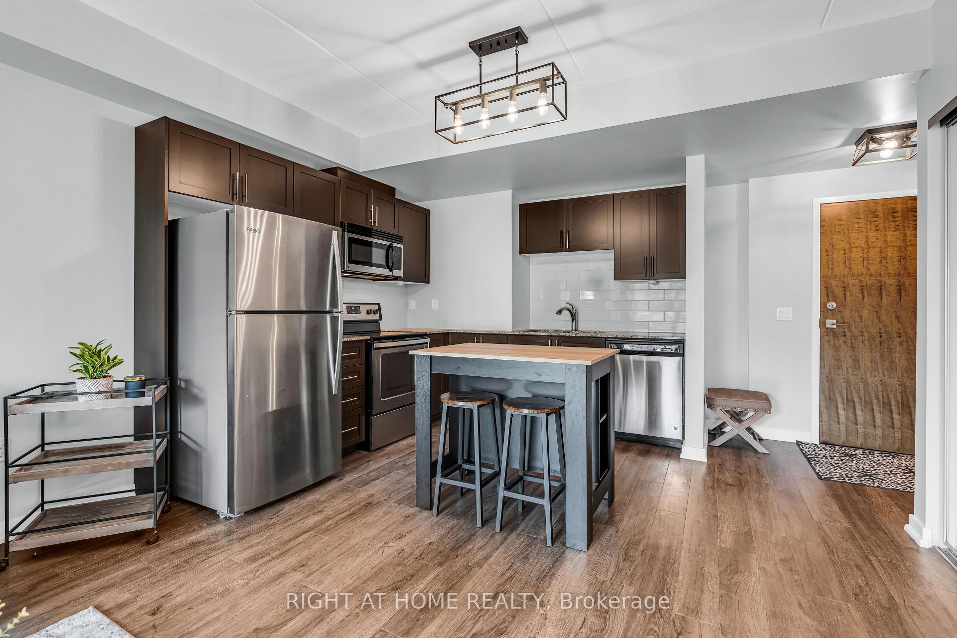 Photo 8 of Unit LL12, 25 Kay Crescent, Guelph, Pineridge/Westminster Woods — HOMEH