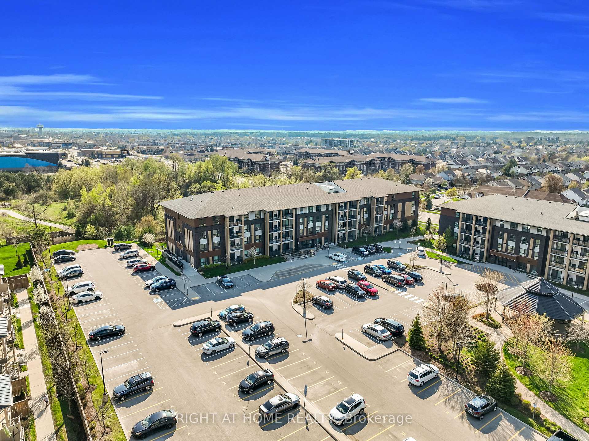 Photo 23 of Unit LL12, 25 Kay Crescent, Guelph, Pineridge/Westminster Woods — HOMEH