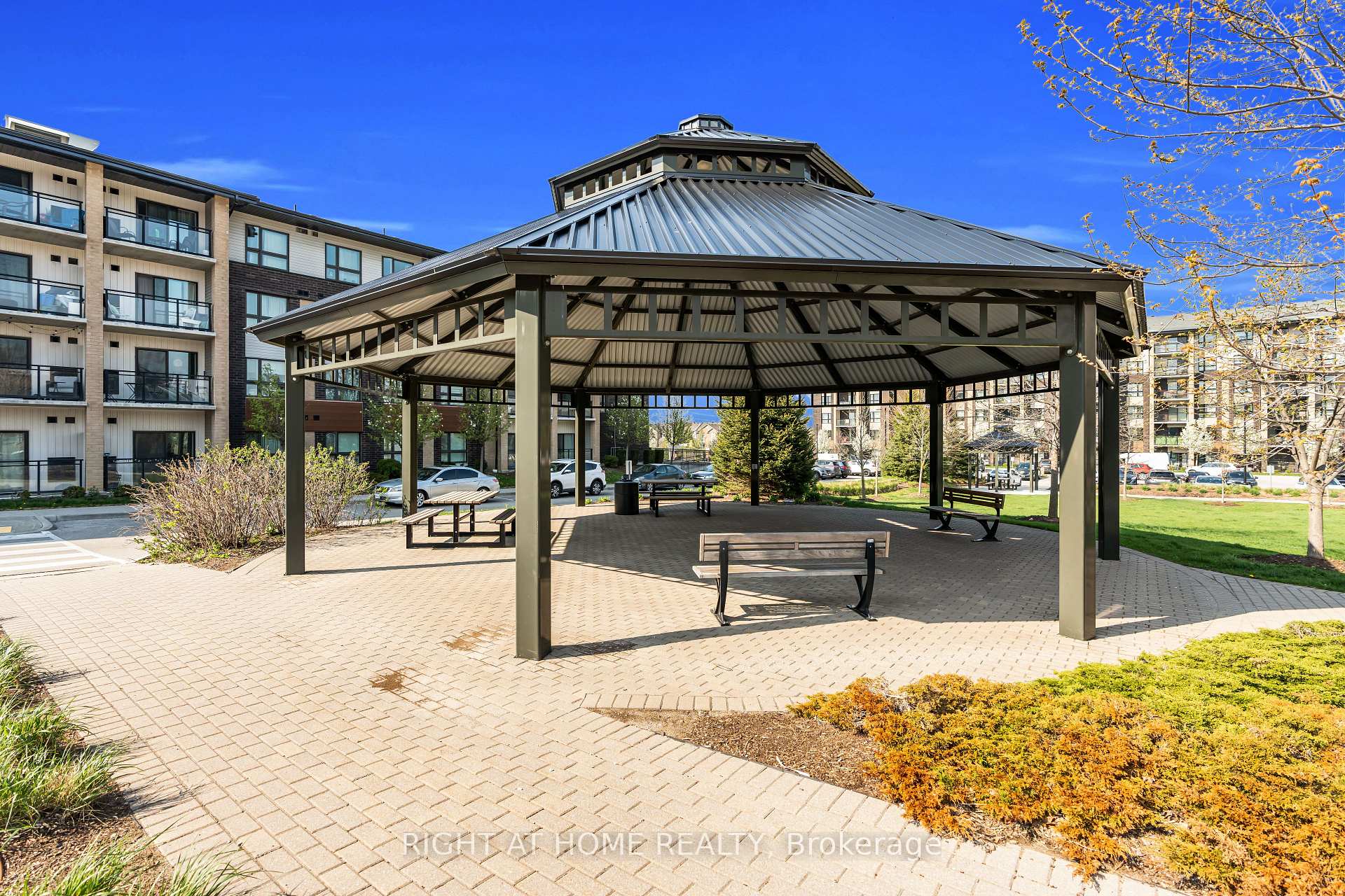 Photo 26 of Unit LL12, 25 Kay Crescent, Guelph, Pineridge/Westminster Woods — HOMEH