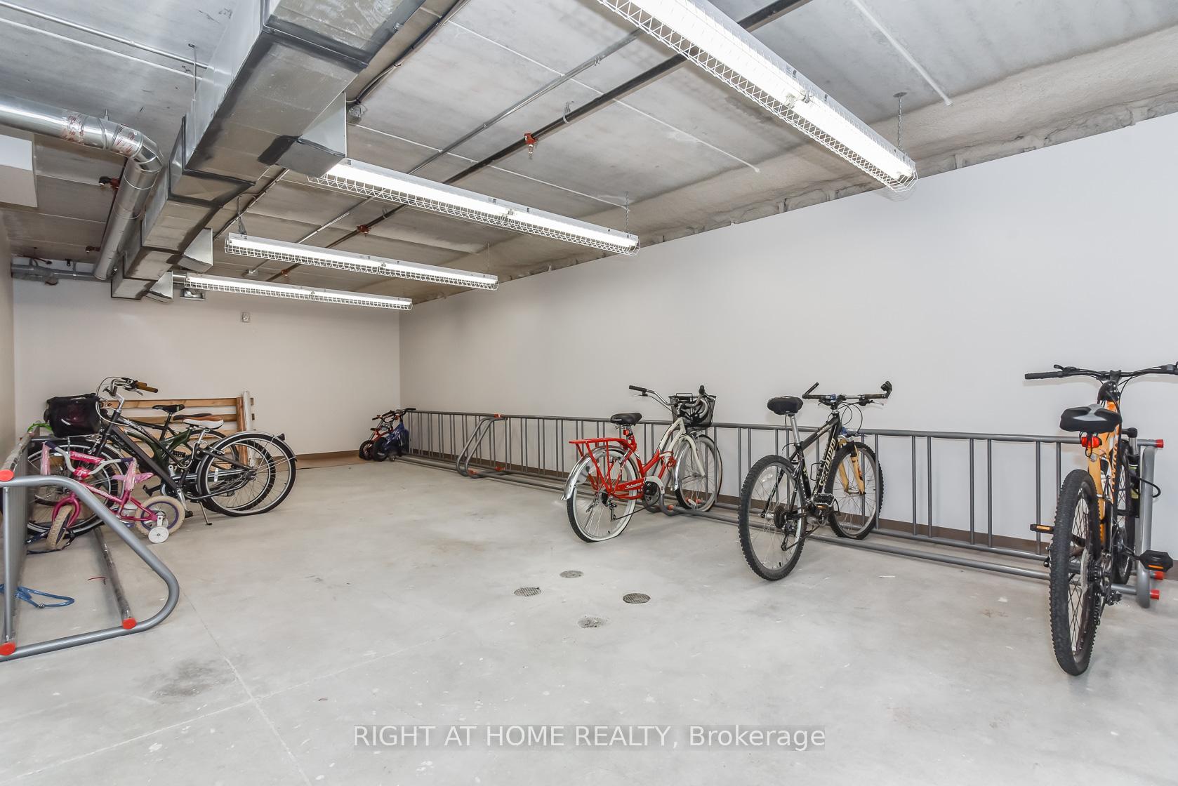 Photo 30 of Unit LL12, 25 Kay Crescent, Guelph, Pineridge/Westminster Woods — HOMEH