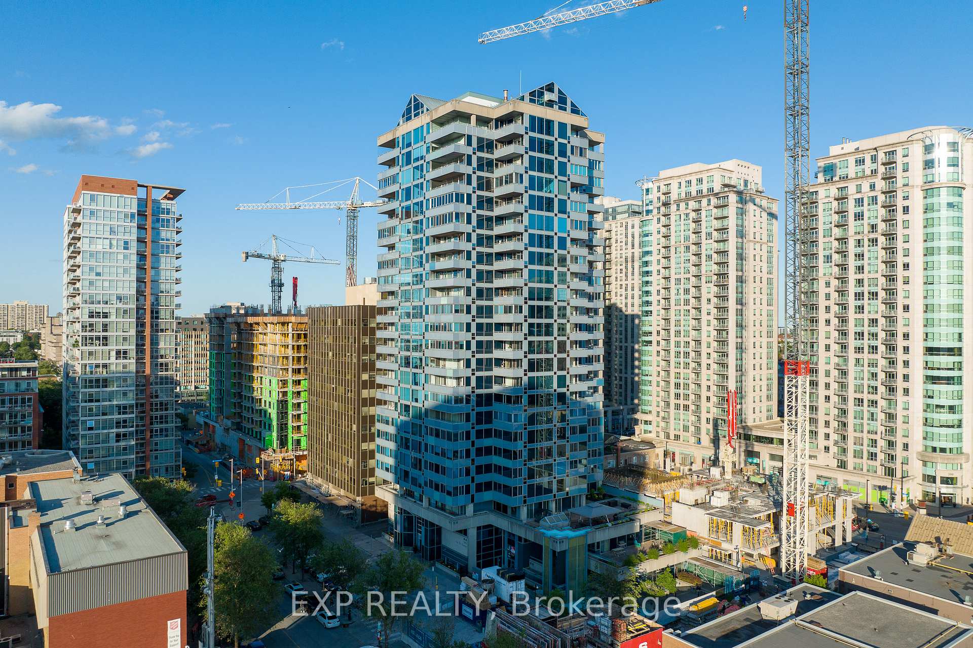 Photo 1 of Unit 2502, 160 George Street, Ottawa, Lower Town/Byward Market — HOMEH